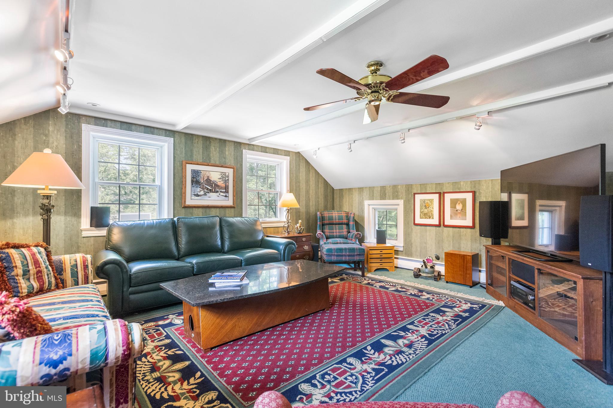 ECHO VALLEY - Residential