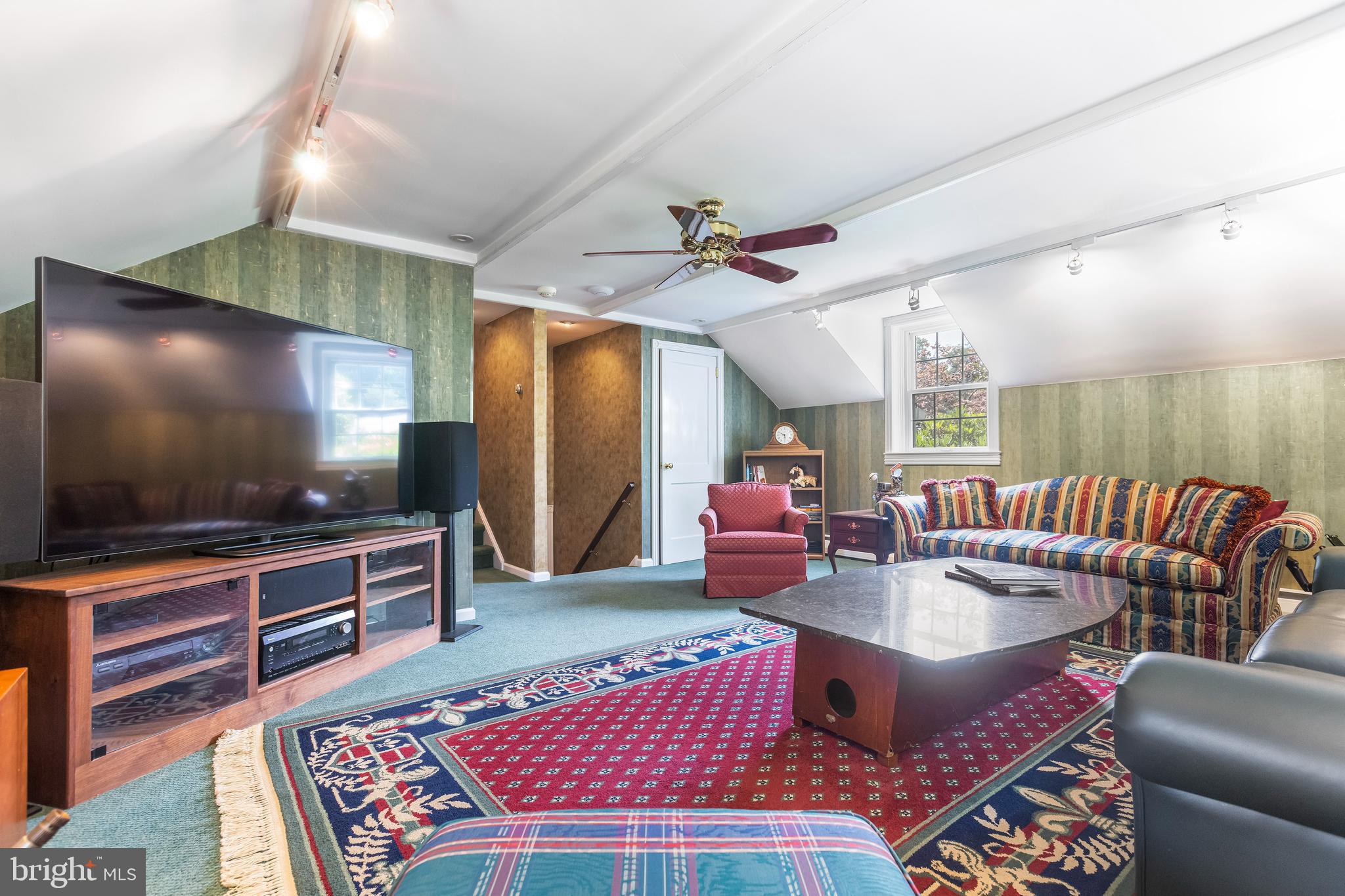 ECHO VALLEY - Residential