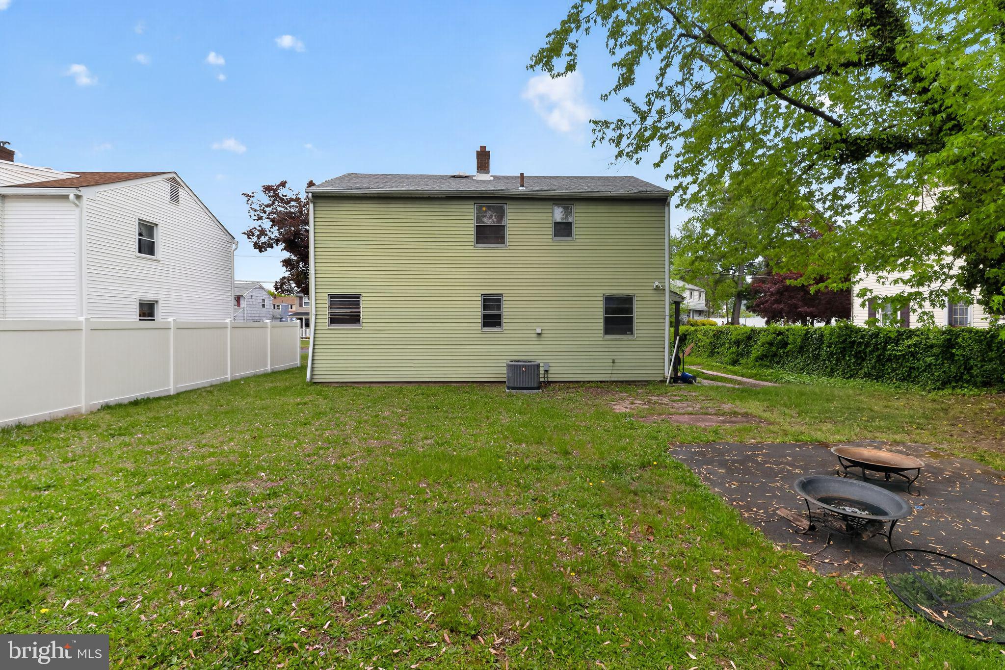 5532 WHITMAN TERRACE