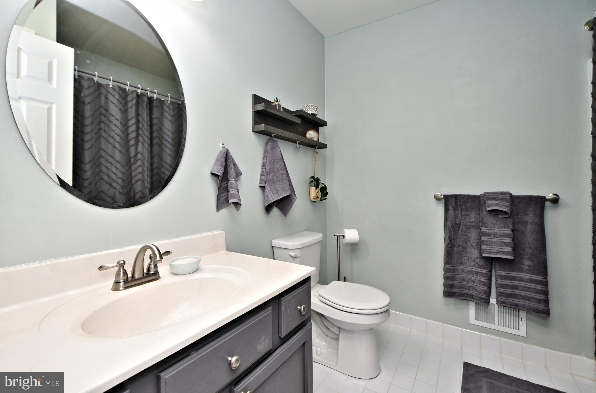 CLUB VIEW MANOR - Residential