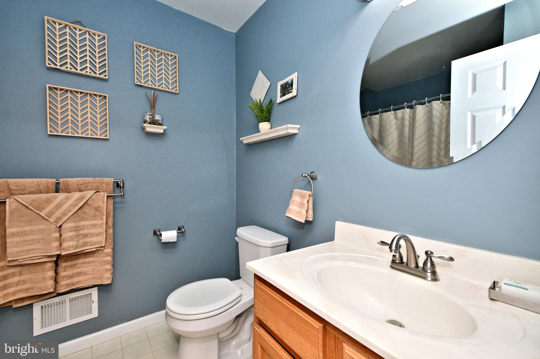 CLUB VIEW MANOR - Residential