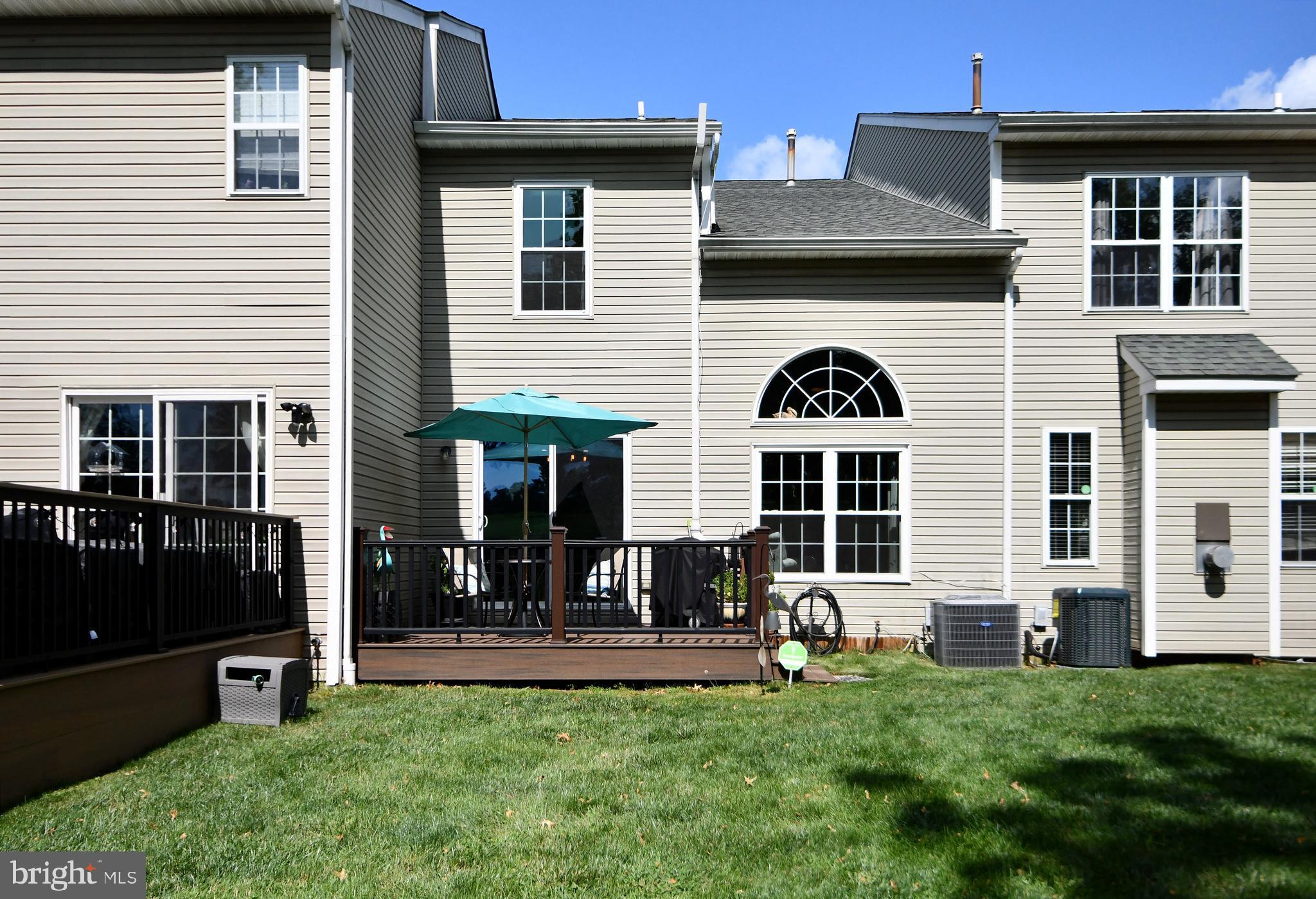 CLUB VIEW MANOR - Residential