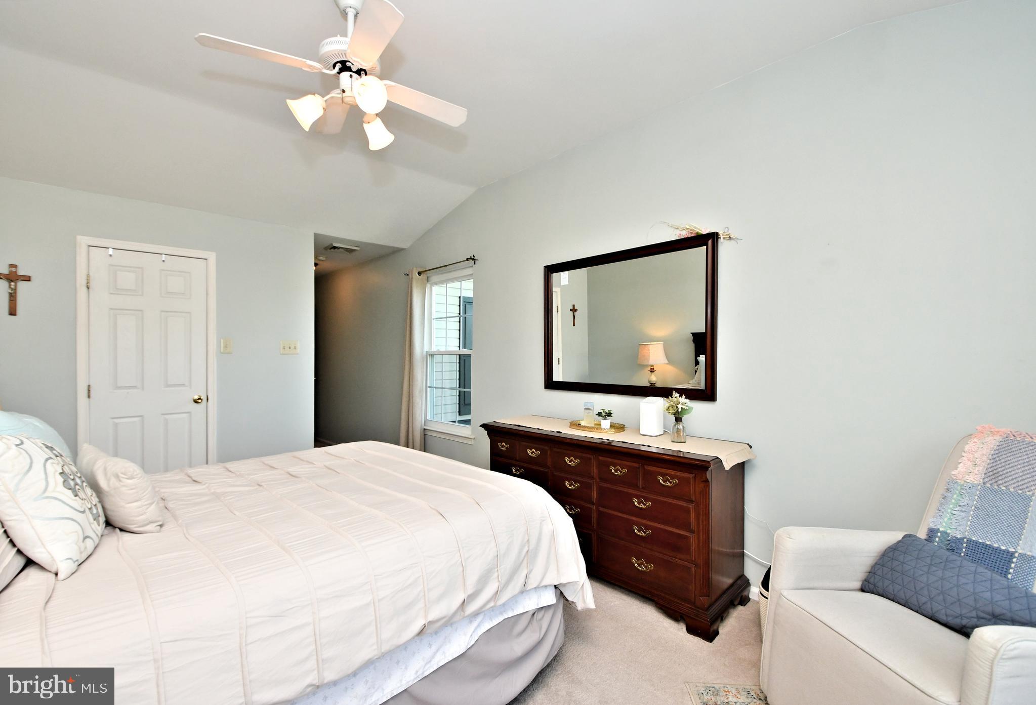 CLUB VIEW MANOR - Residential