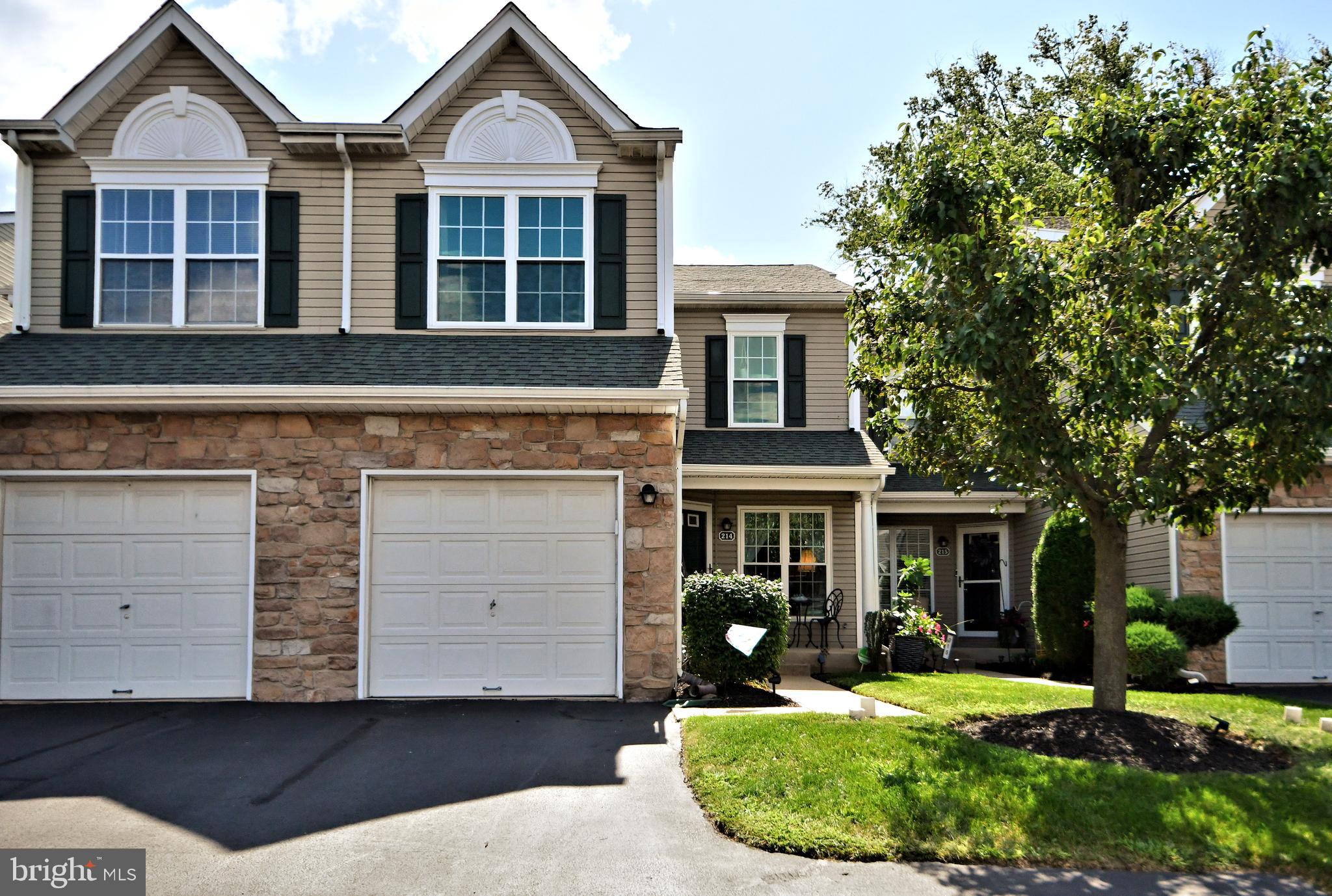 CLUB VIEW MANOR - Residential