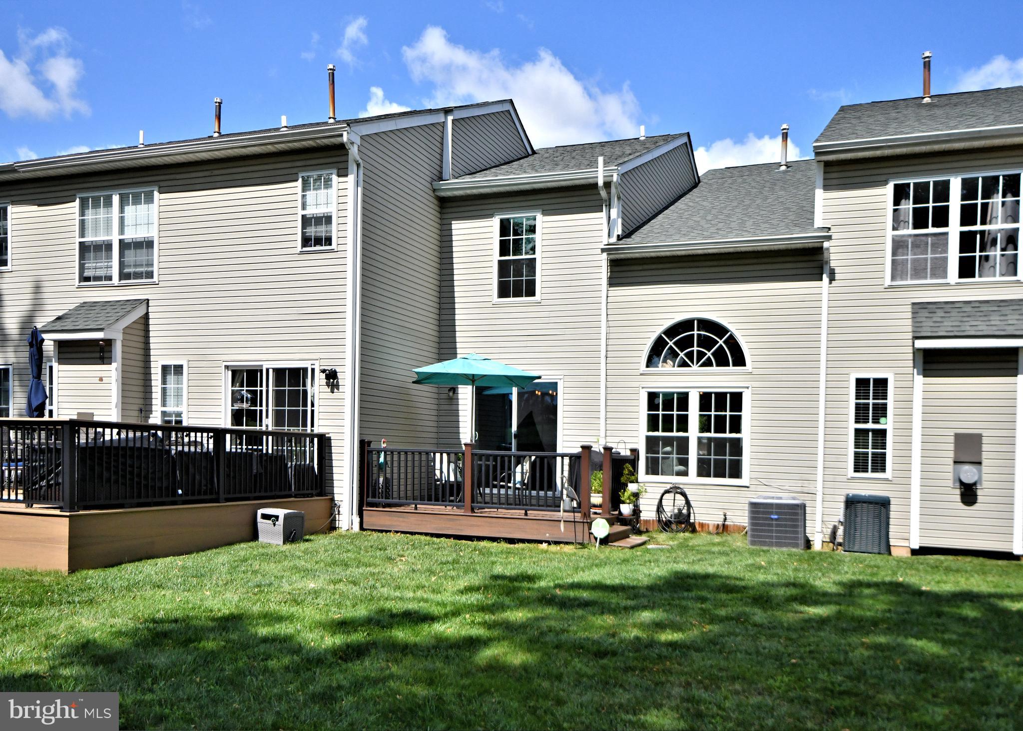 CLUB VIEW MANOR - Residential