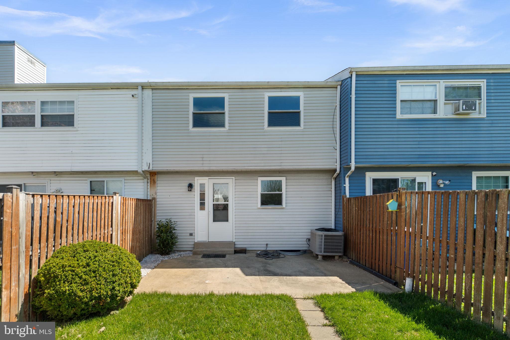 AMBER MEADOWS - Residential