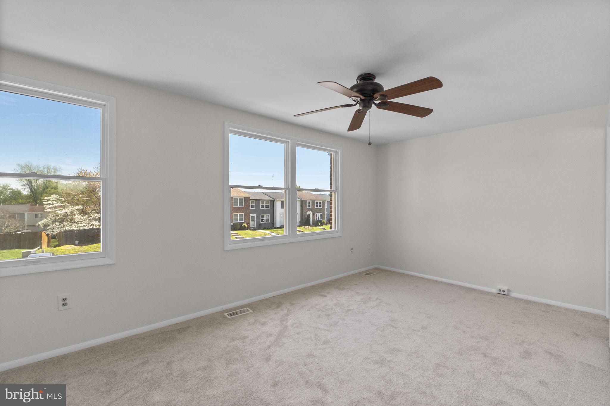 AMBER MEADOWS - Residential