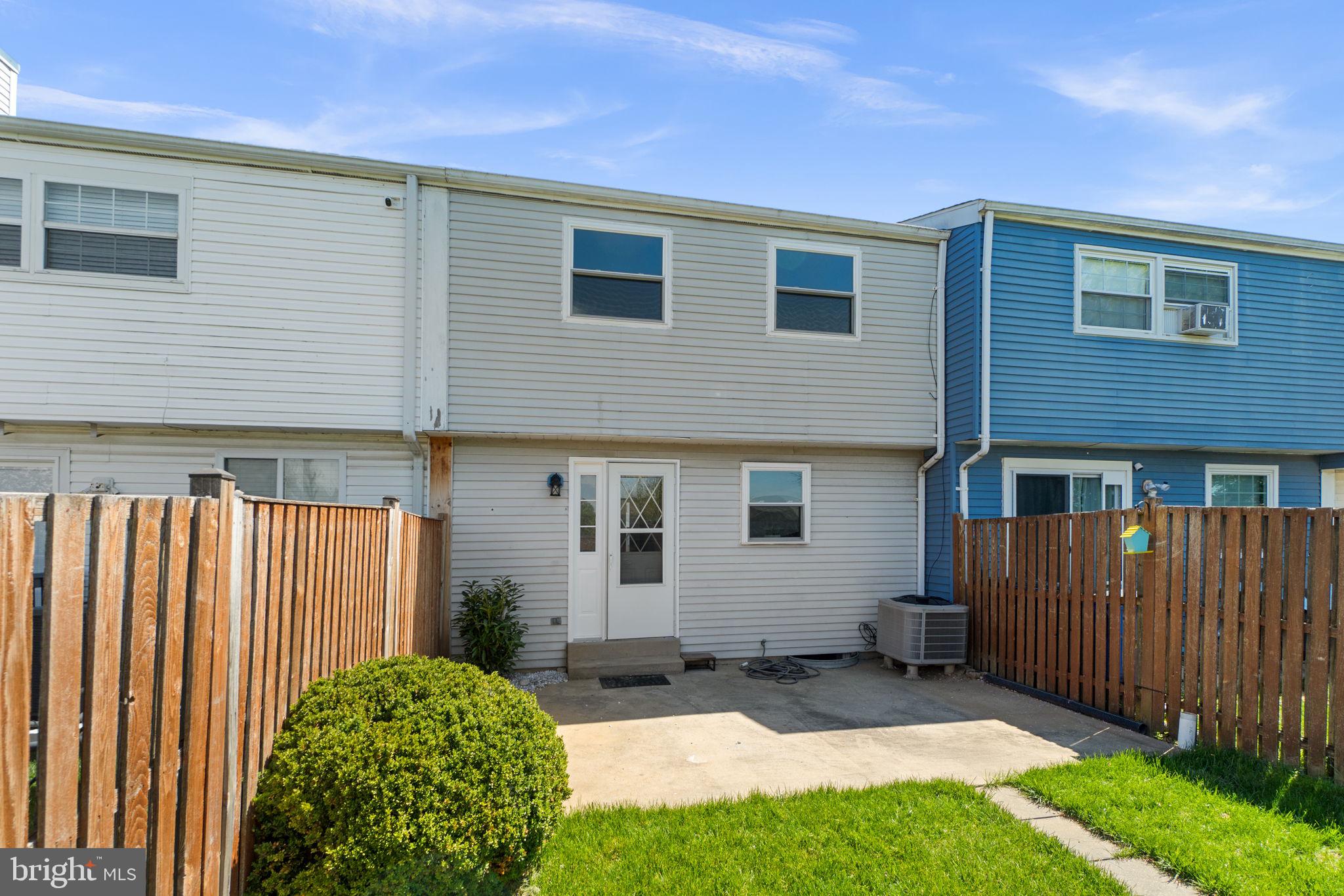 AMBER MEADOWS - Residential