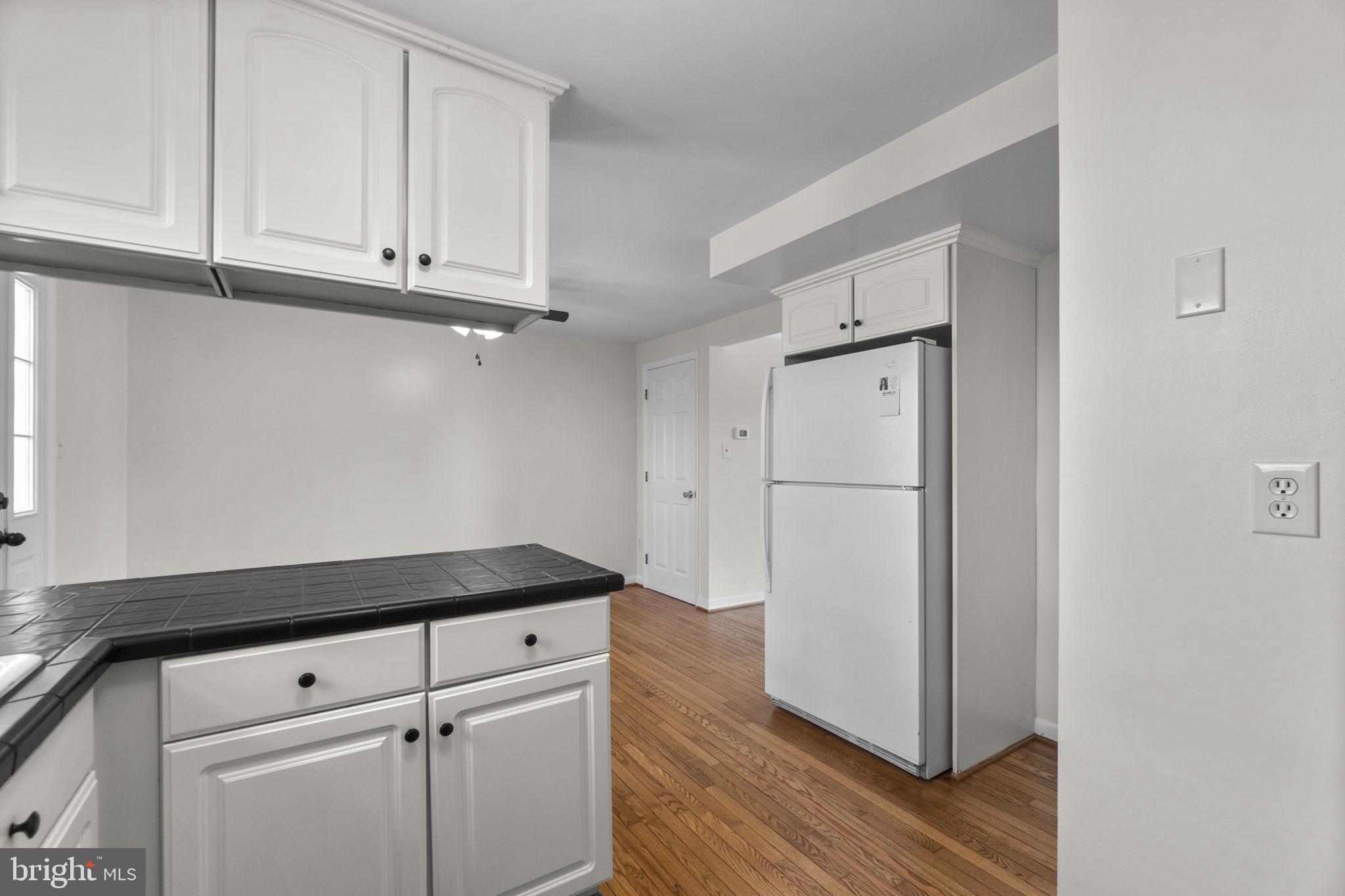 AMBER MEADOWS - Residential