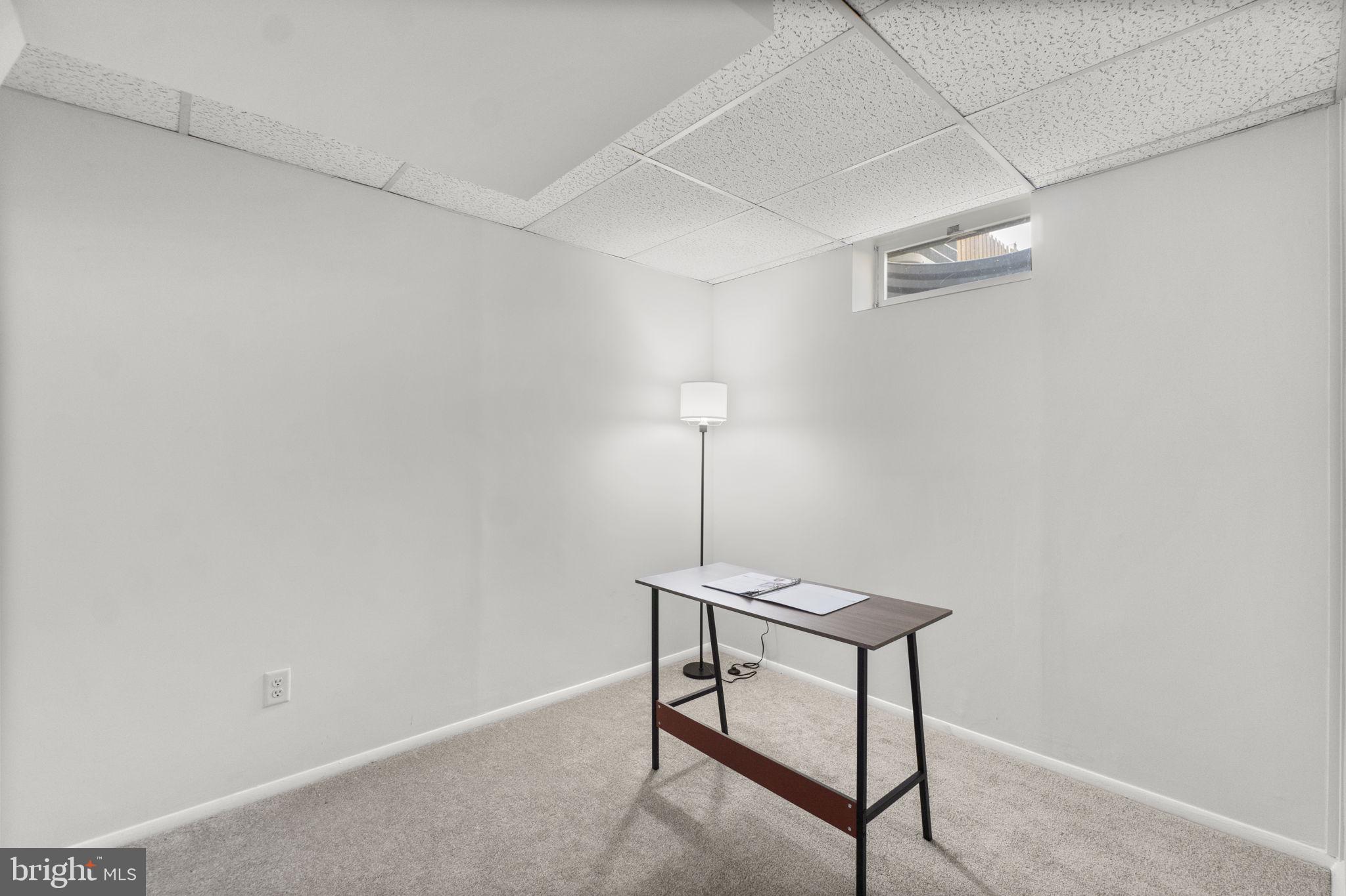 AMBER MEADOWS - Residential