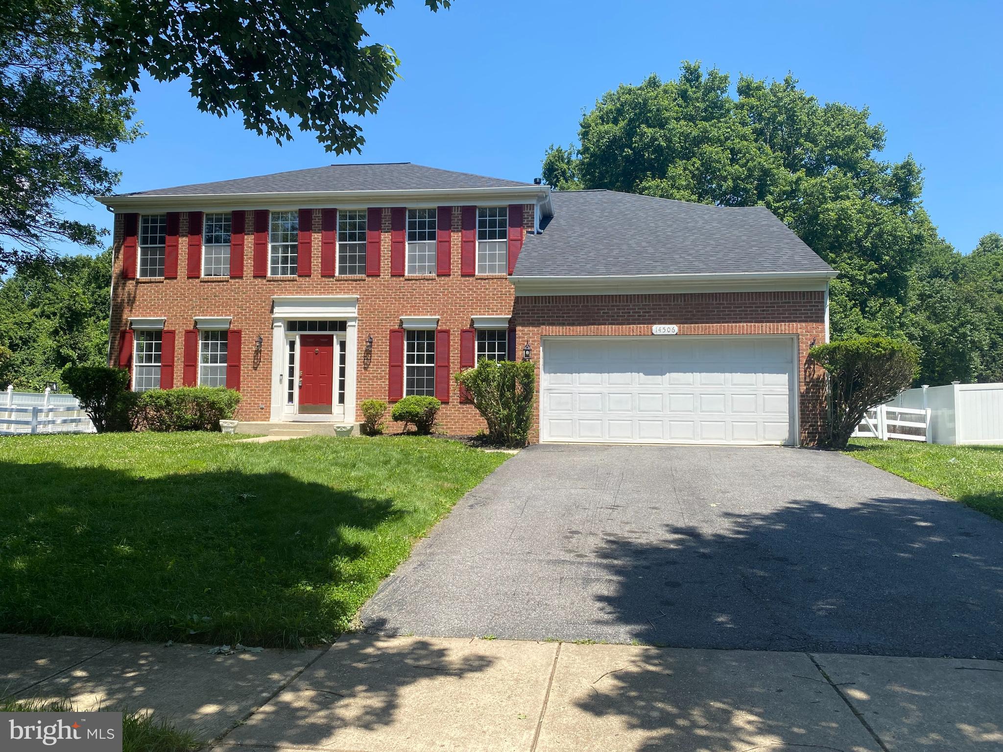 Up-dated Traditional Colonial /// Gleaming HW Floors ///New Carpet /// Up-dated Baths /// Fresh Paint ///
Full Finished Basement W/ 5th Bedroom /// Rec Room /// Game/Theater Room /// Wet Bar and Lots of
Storage /// MINIMUM CREDIT SCORE 600 /// NO PETS /// APPLICANTS APPLY THROUGH RENT SPREE /// THANKS FOR SHOWING ///