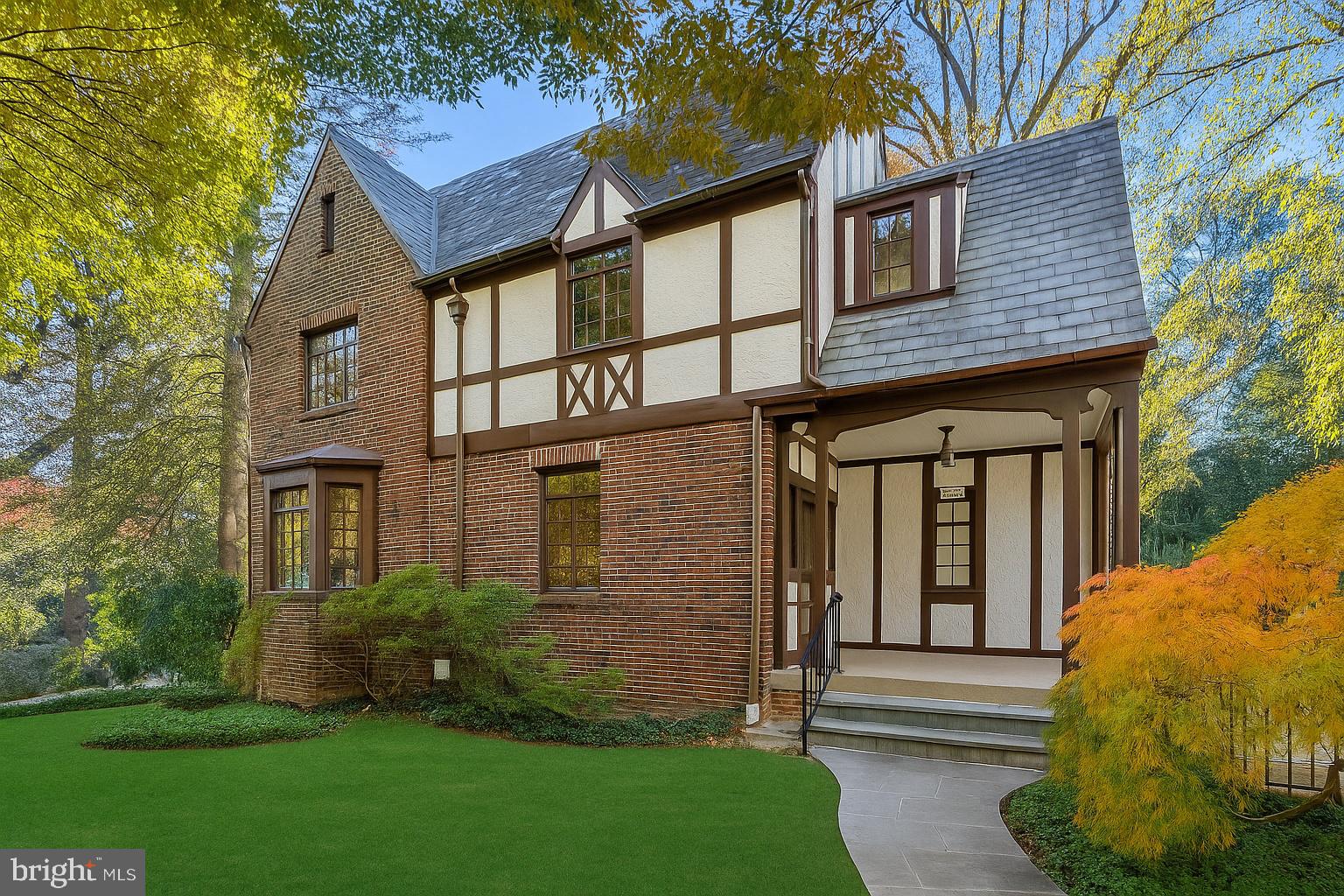 SOMERSET HEIGHTS - Residential Lease