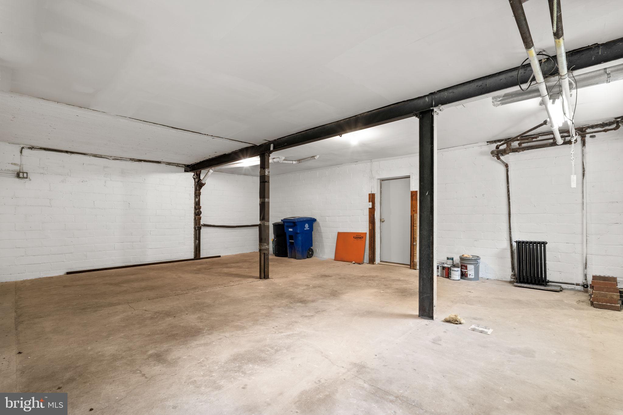 SOMERSET HEIGHTS - Residential Lease