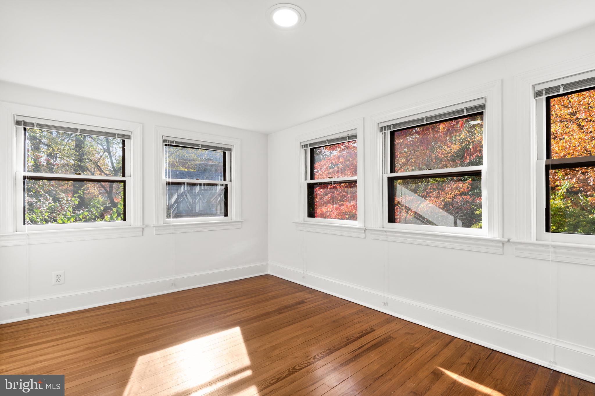 SOMERSET HEIGHTS - Residential Lease