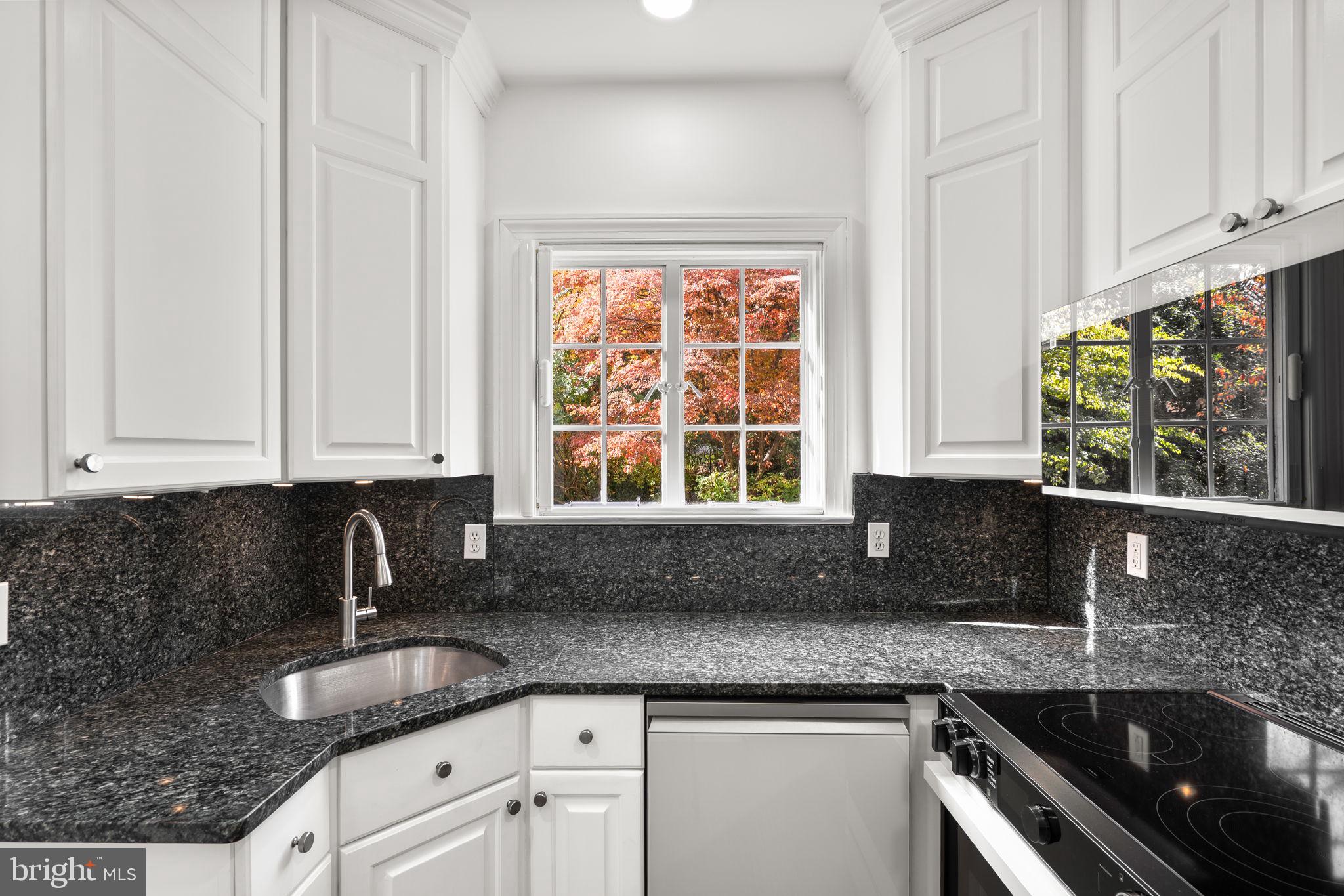 SOMERSET HEIGHTS - Residential Lease