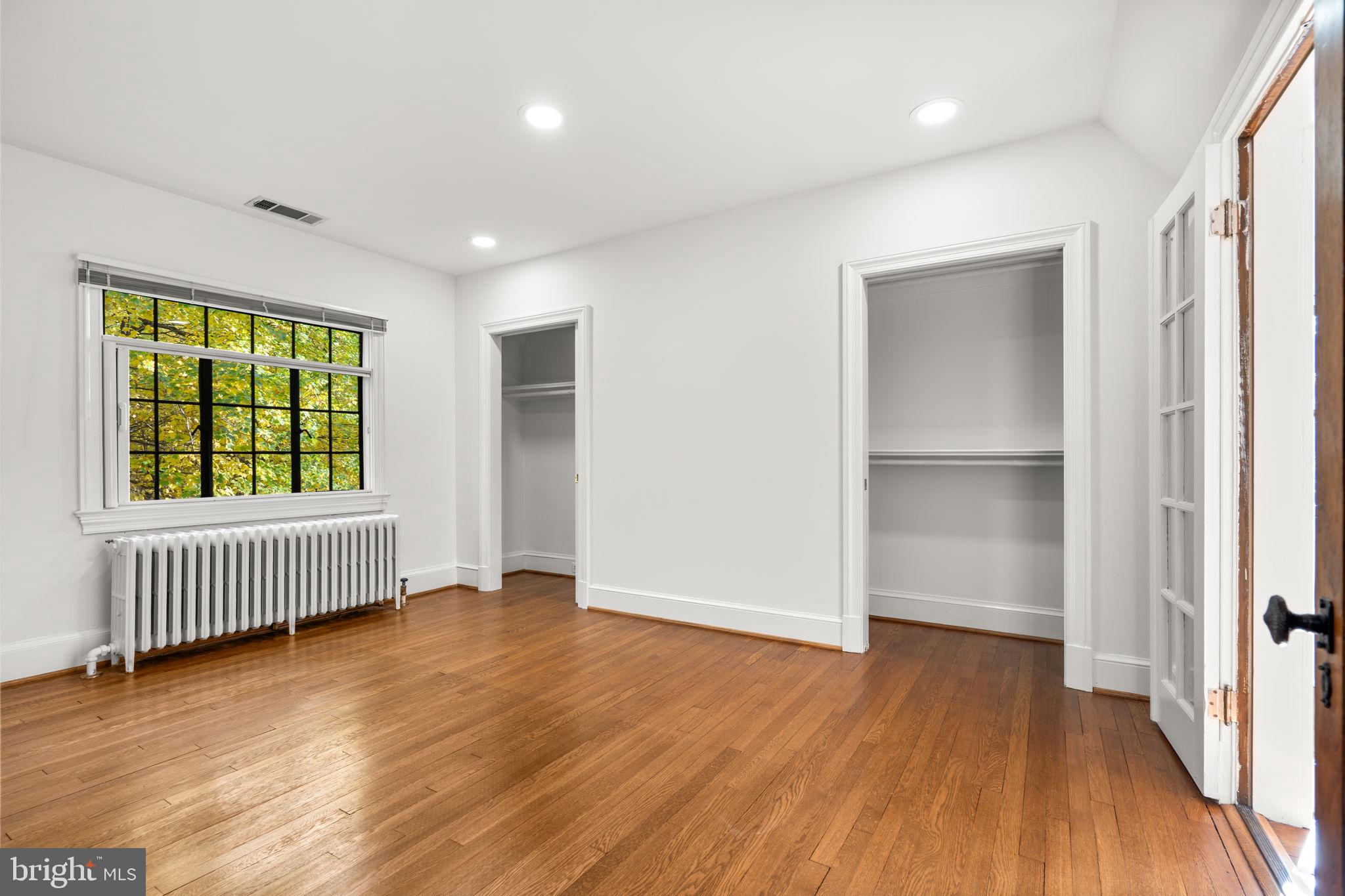 SOMERSET HEIGHTS - Residential Lease