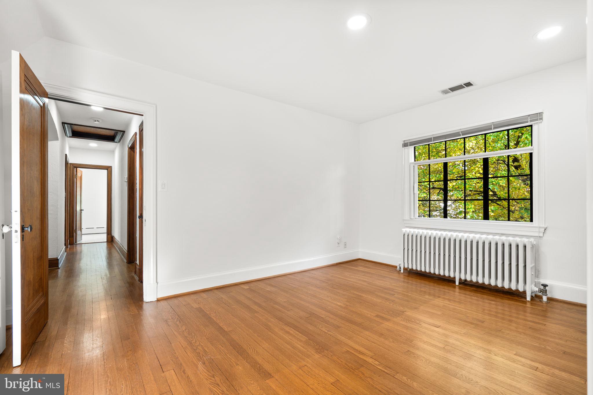 SOMERSET HEIGHTS - Residential Lease