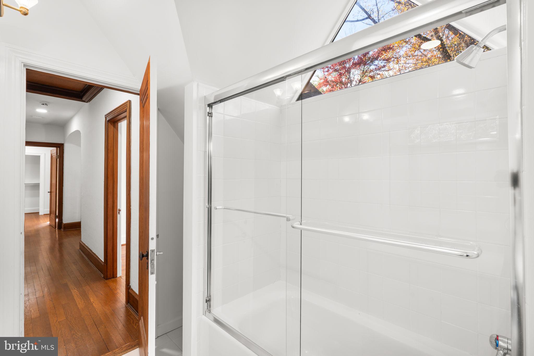 SOMERSET HEIGHTS - Residential Lease