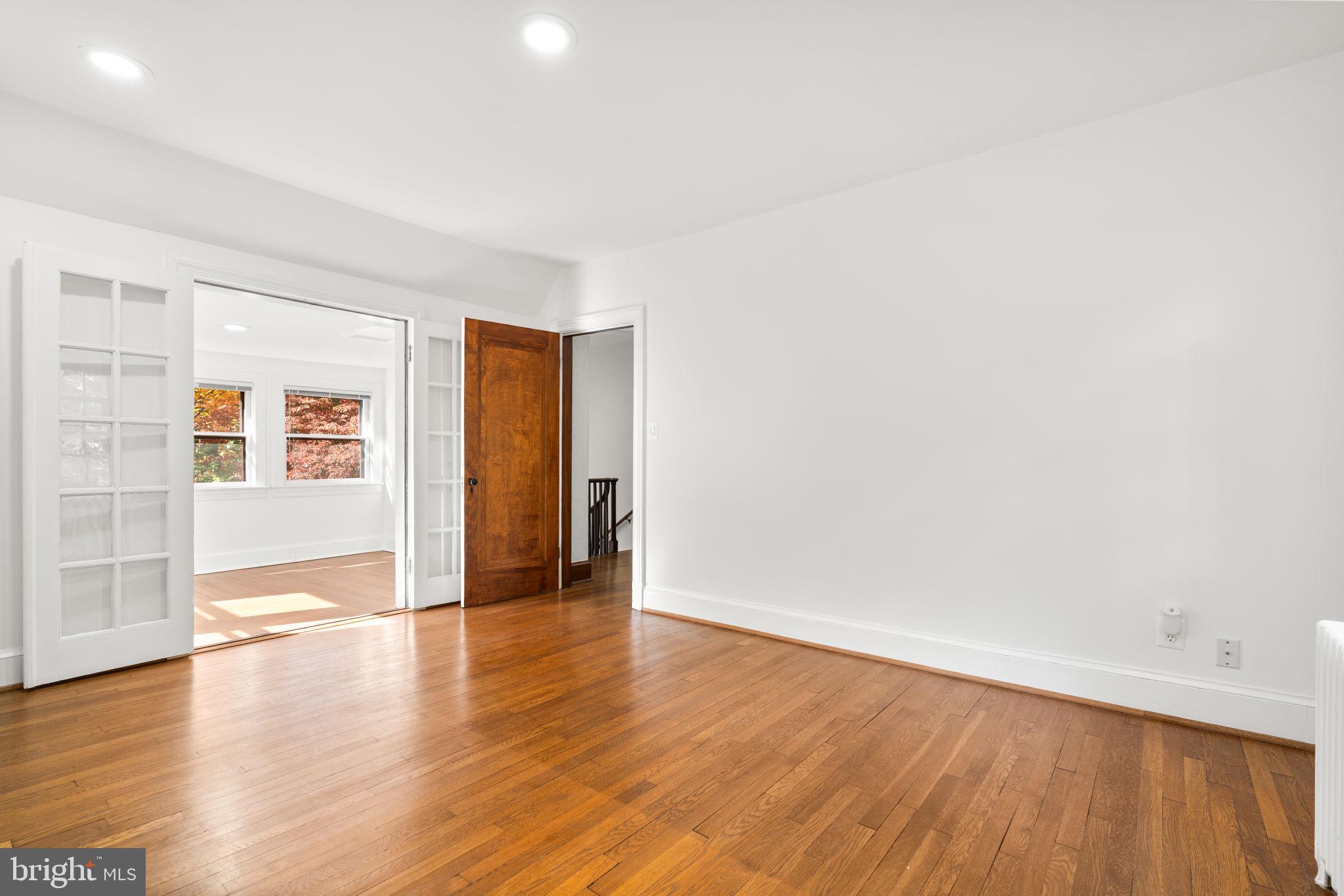 SOMERSET HEIGHTS - Residential Lease