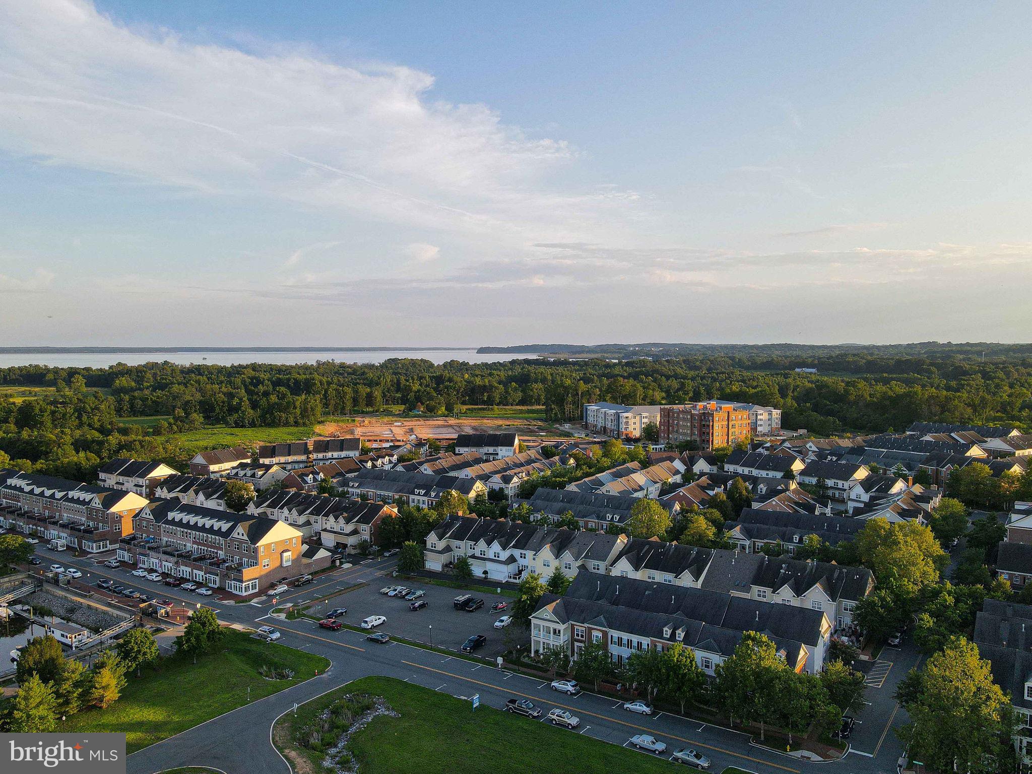 BELMONT BAY - Residential