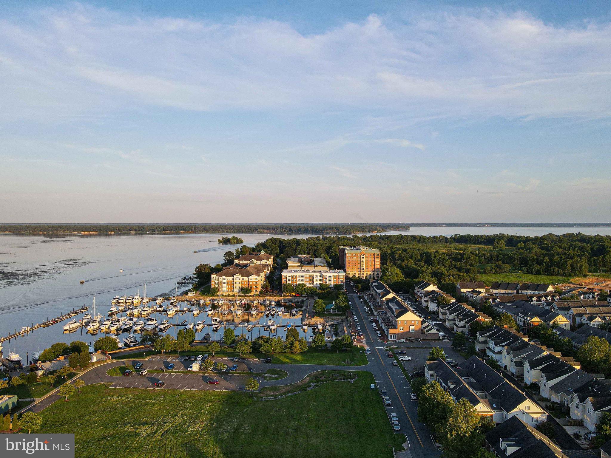 BELMONT BAY - Residential
