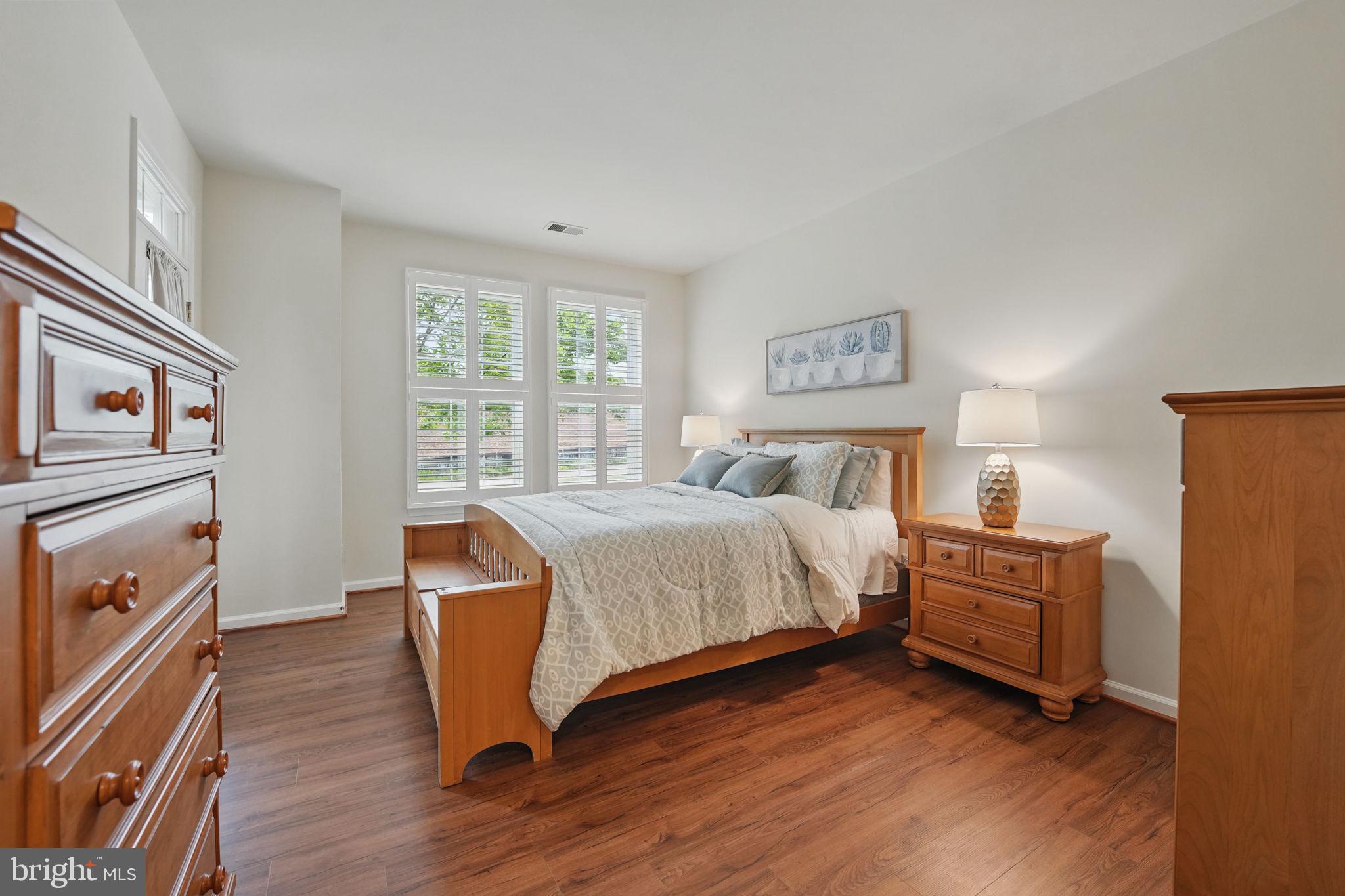 BELMONT BAY - Residential