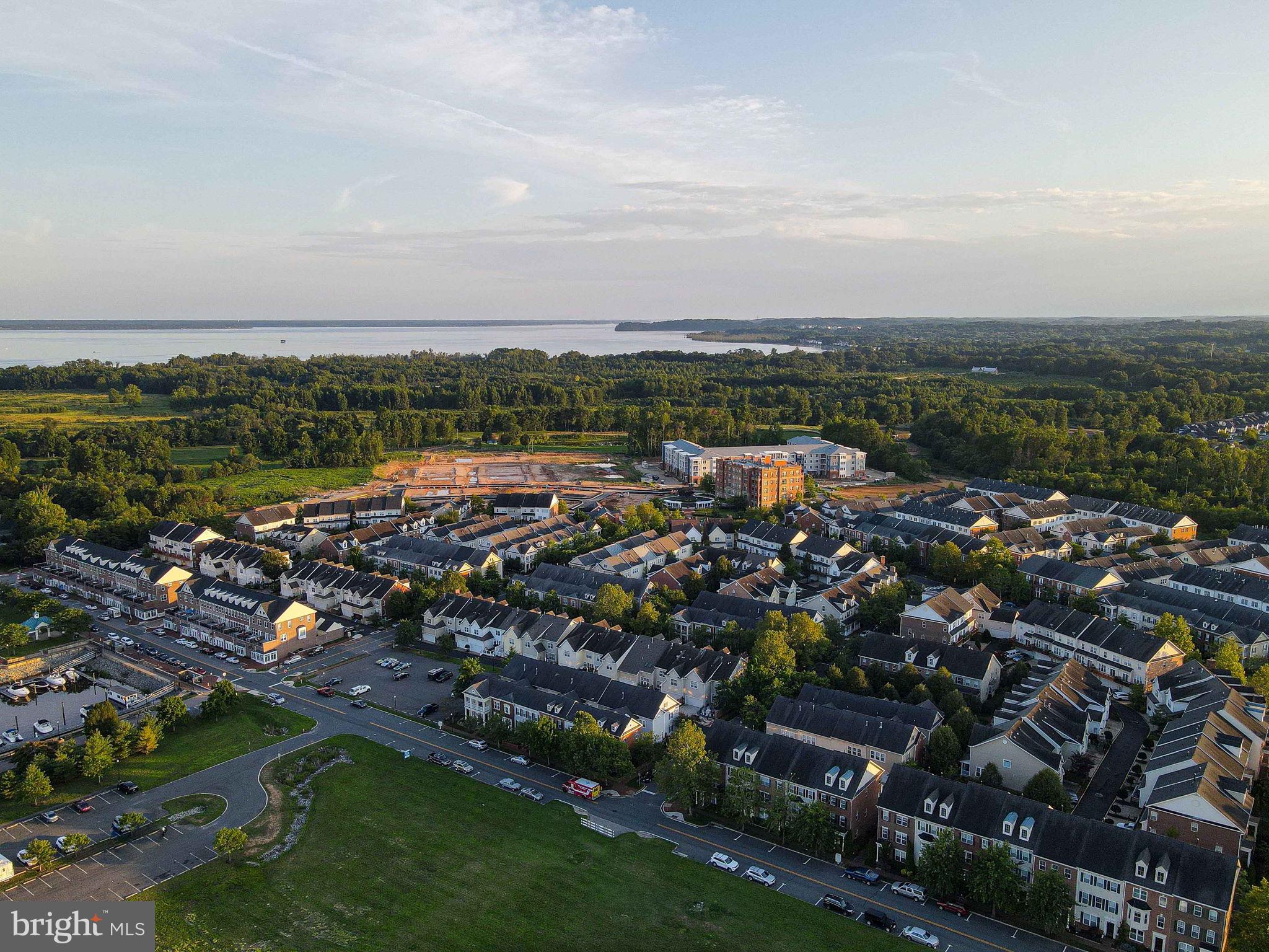 BELMONT BAY - Residential