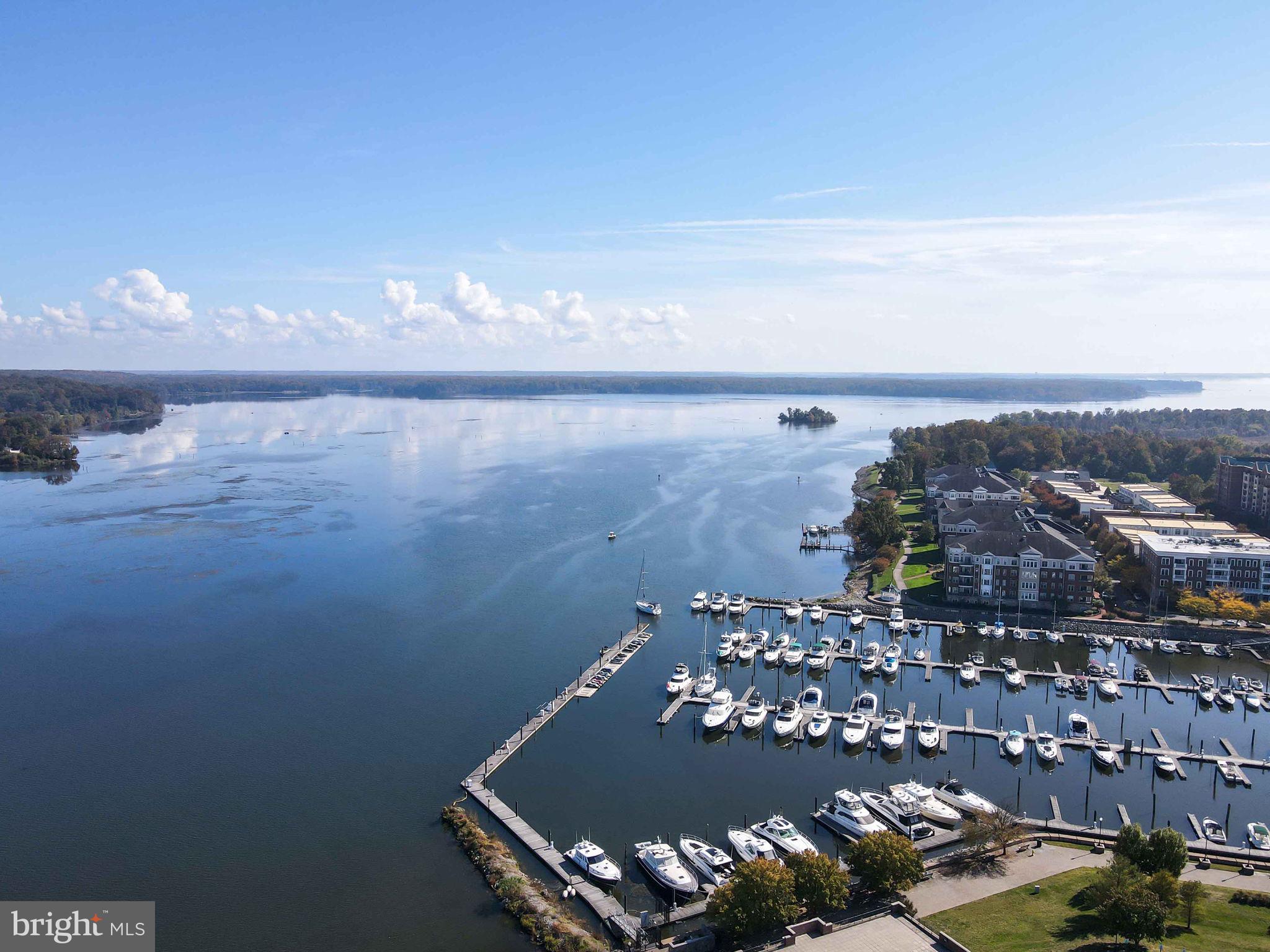 BELMONT BAY - Residential