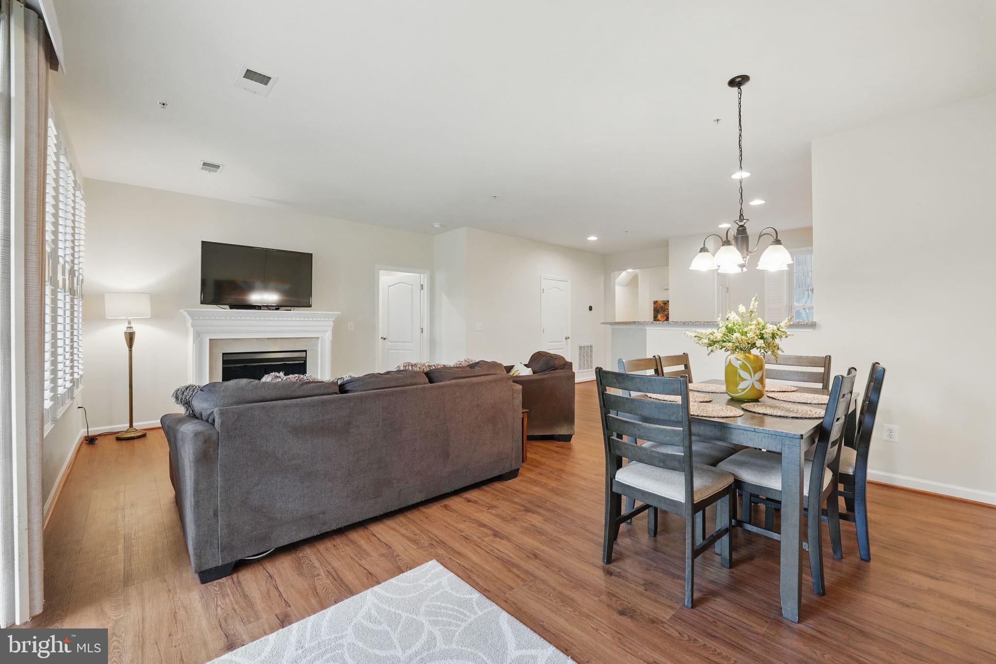 BELMONT BAY - Residential