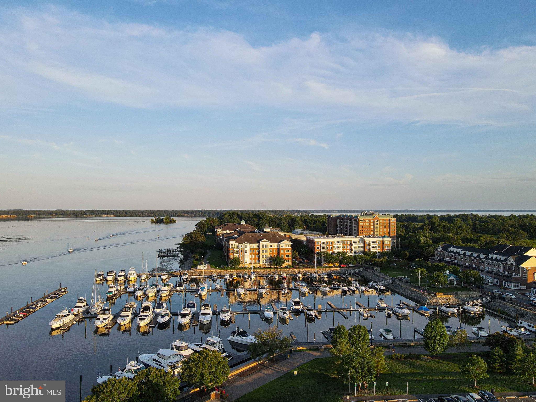 BELMONT BAY - Residential