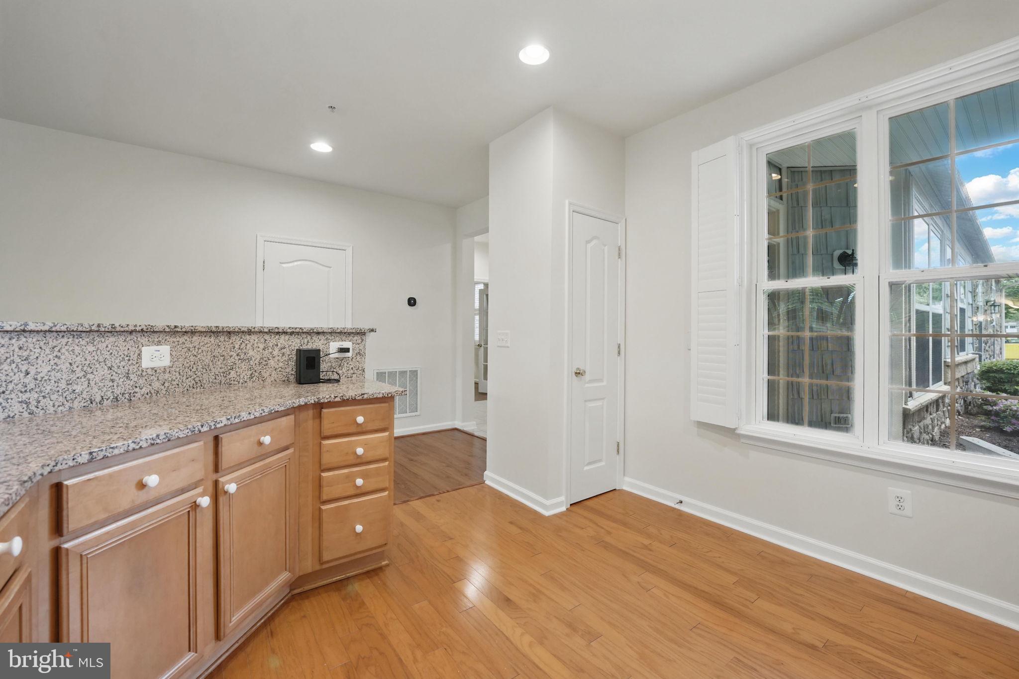 BELMONT BAY - Residential