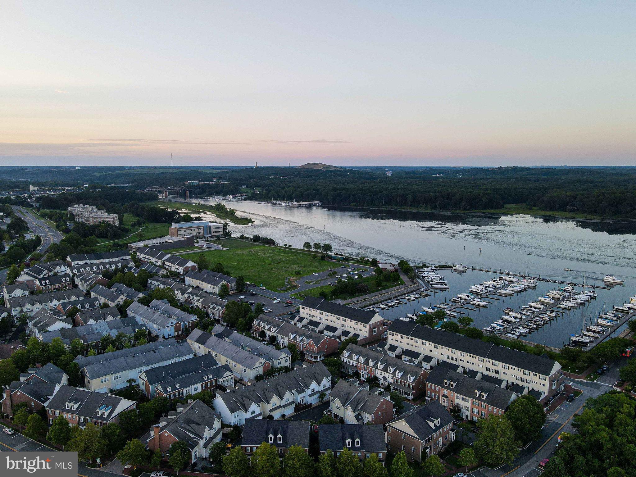 BELMONT BAY - Residential