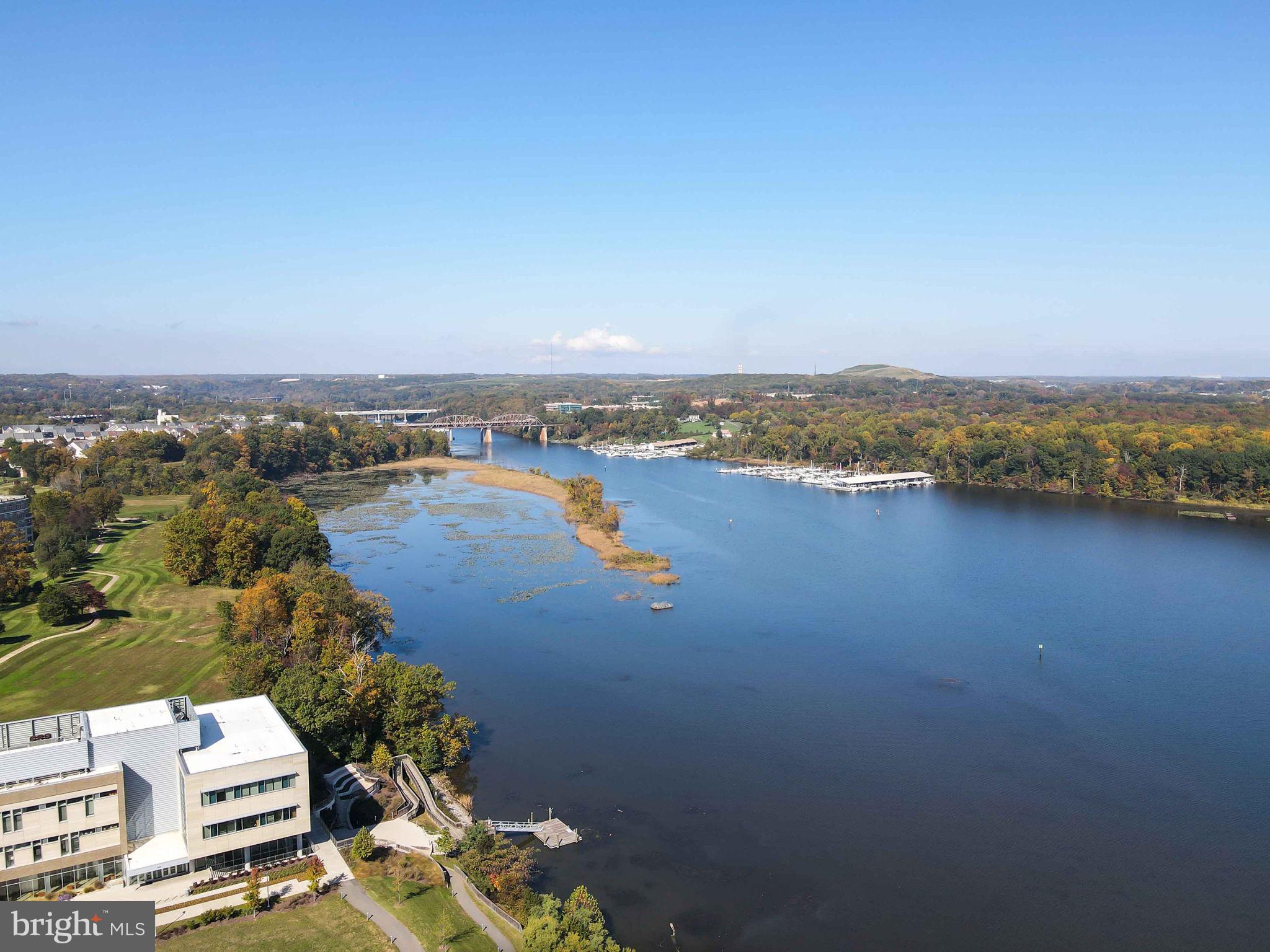 BELMONT BAY - Residential