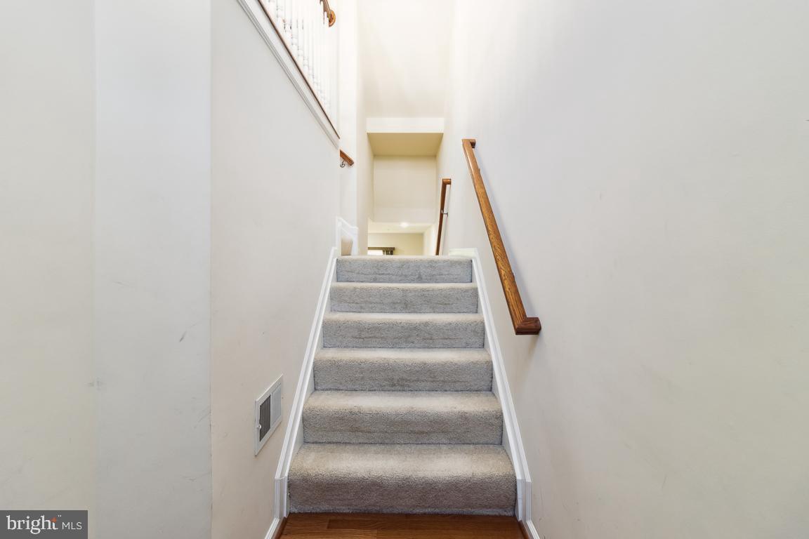 TANYARD SPRINGS - Residential