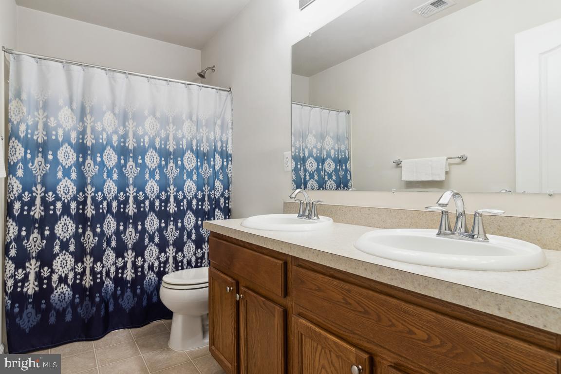 TANYARD SPRINGS - Residential