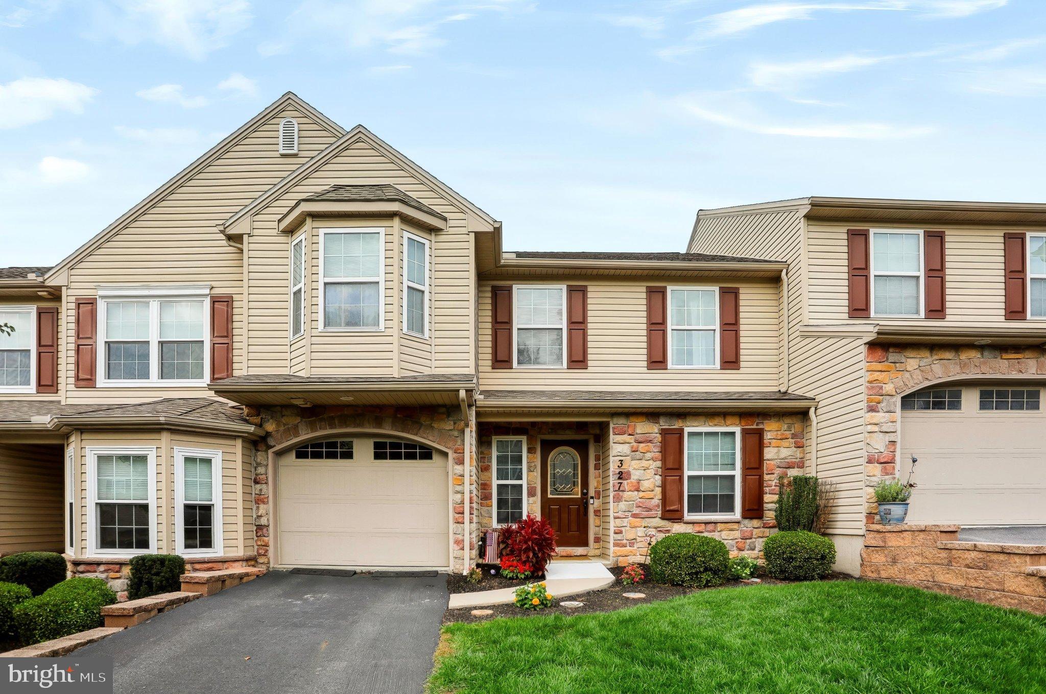 327 WEATHERSTONE DRIVE