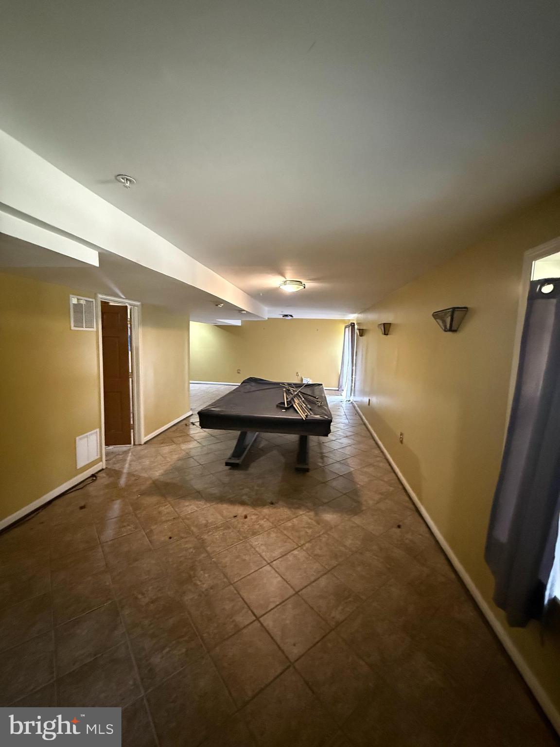 HILLANTRAE - Residential