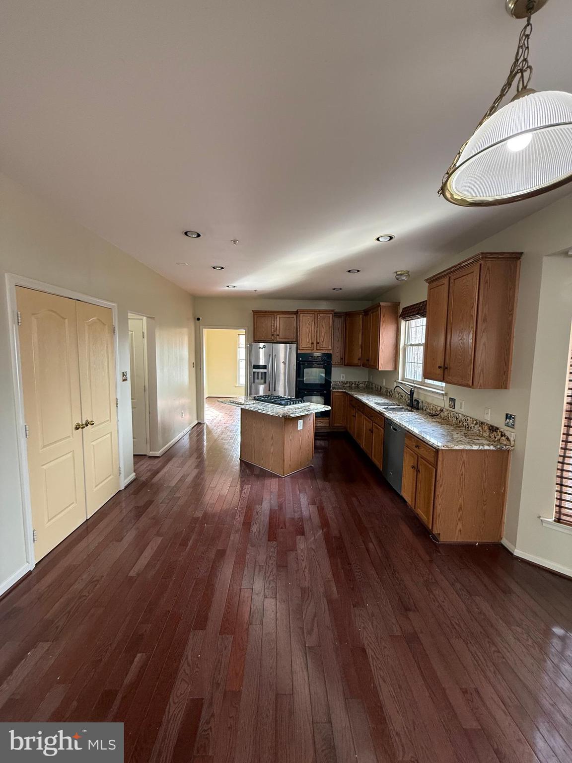 HILLANTRAE - Residential