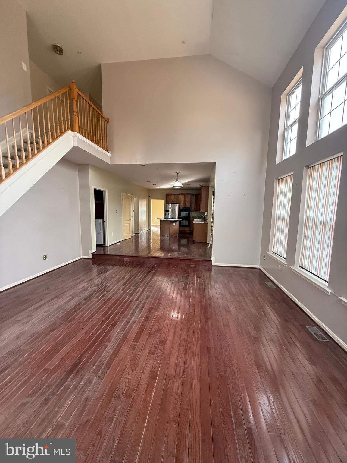 HILLANTRAE - Residential