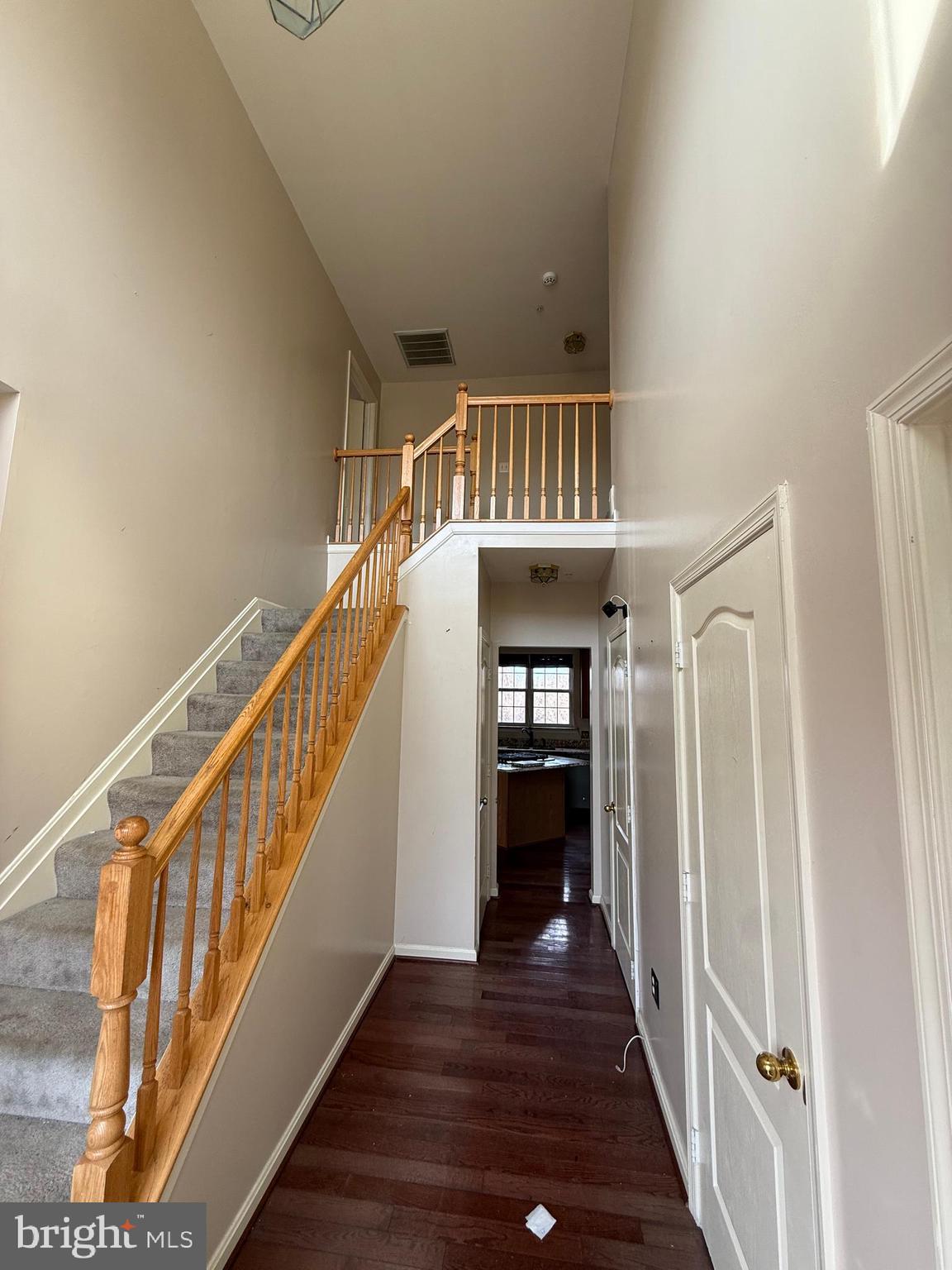 HILLANTRAE - Residential