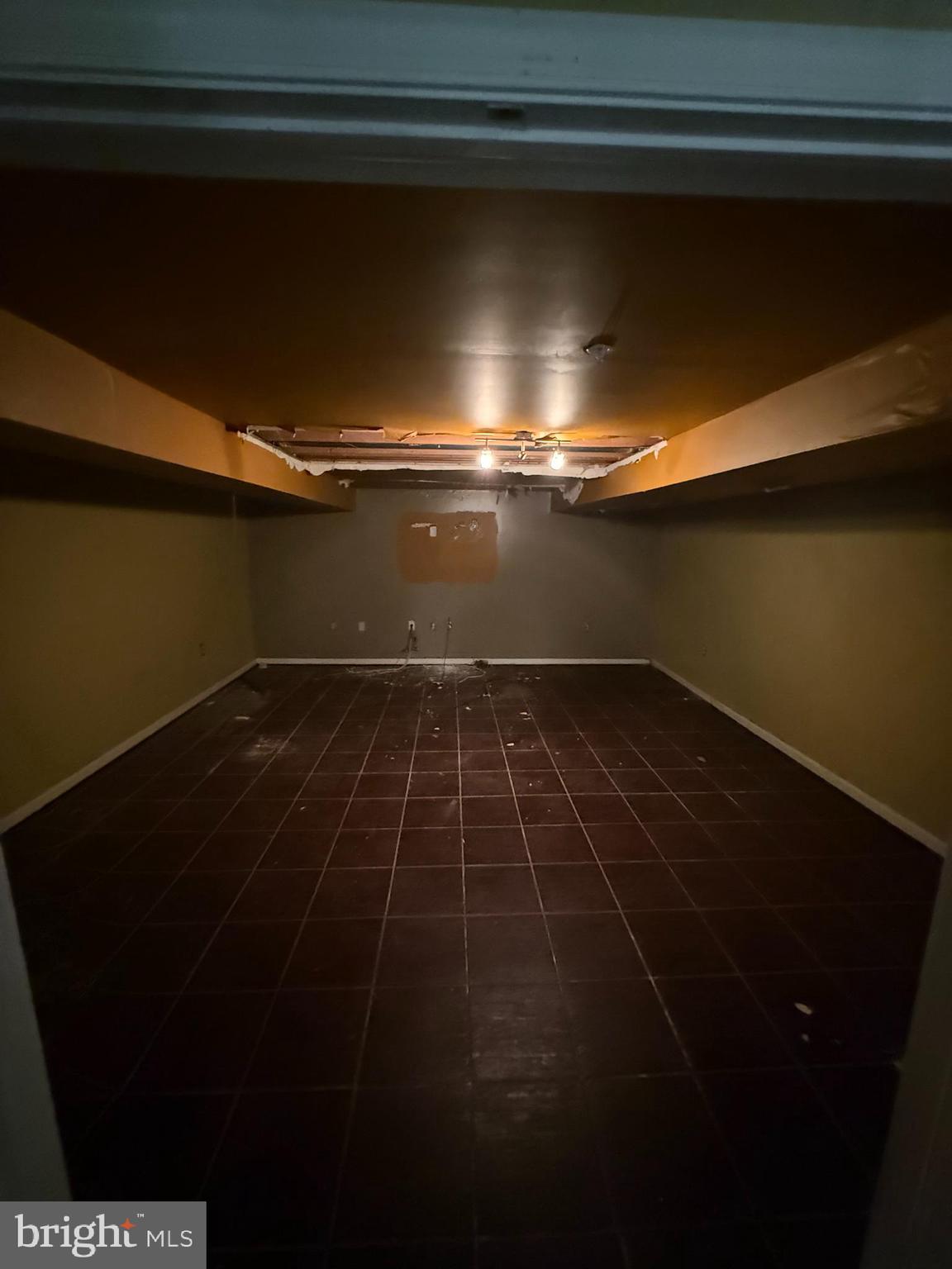 HILLANTRAE - Residential