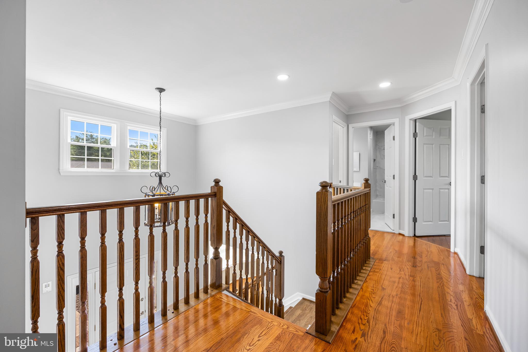 HUNTERS RUN - Residential