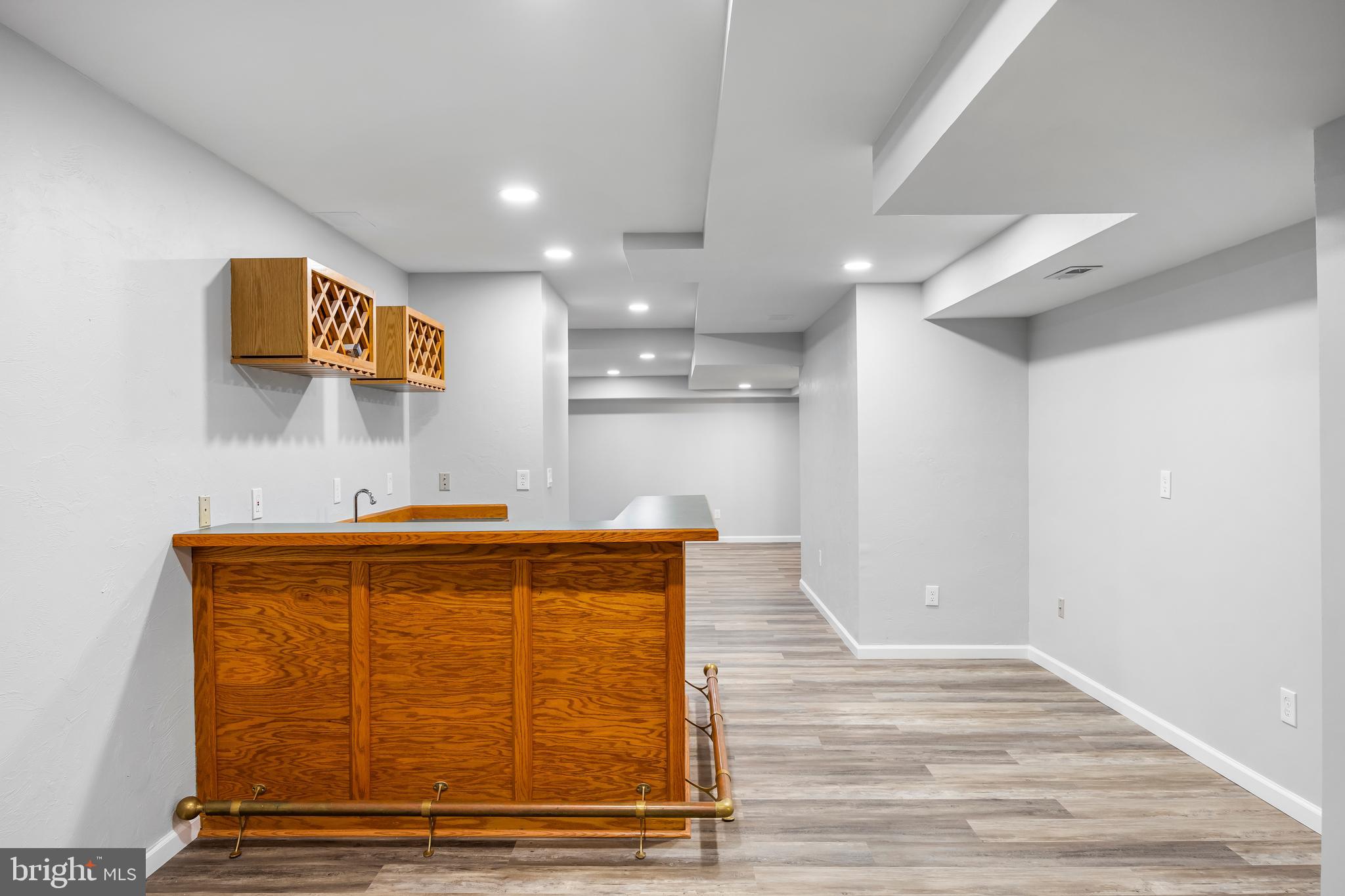 HUNTERS RUN - Residential