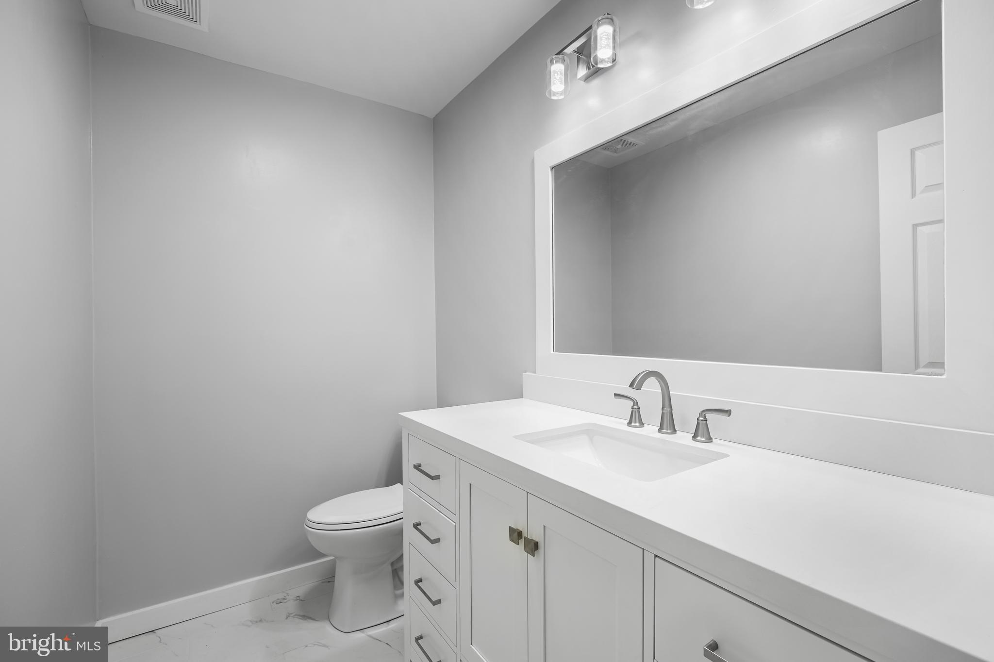 HUNTERS RUN - Residential