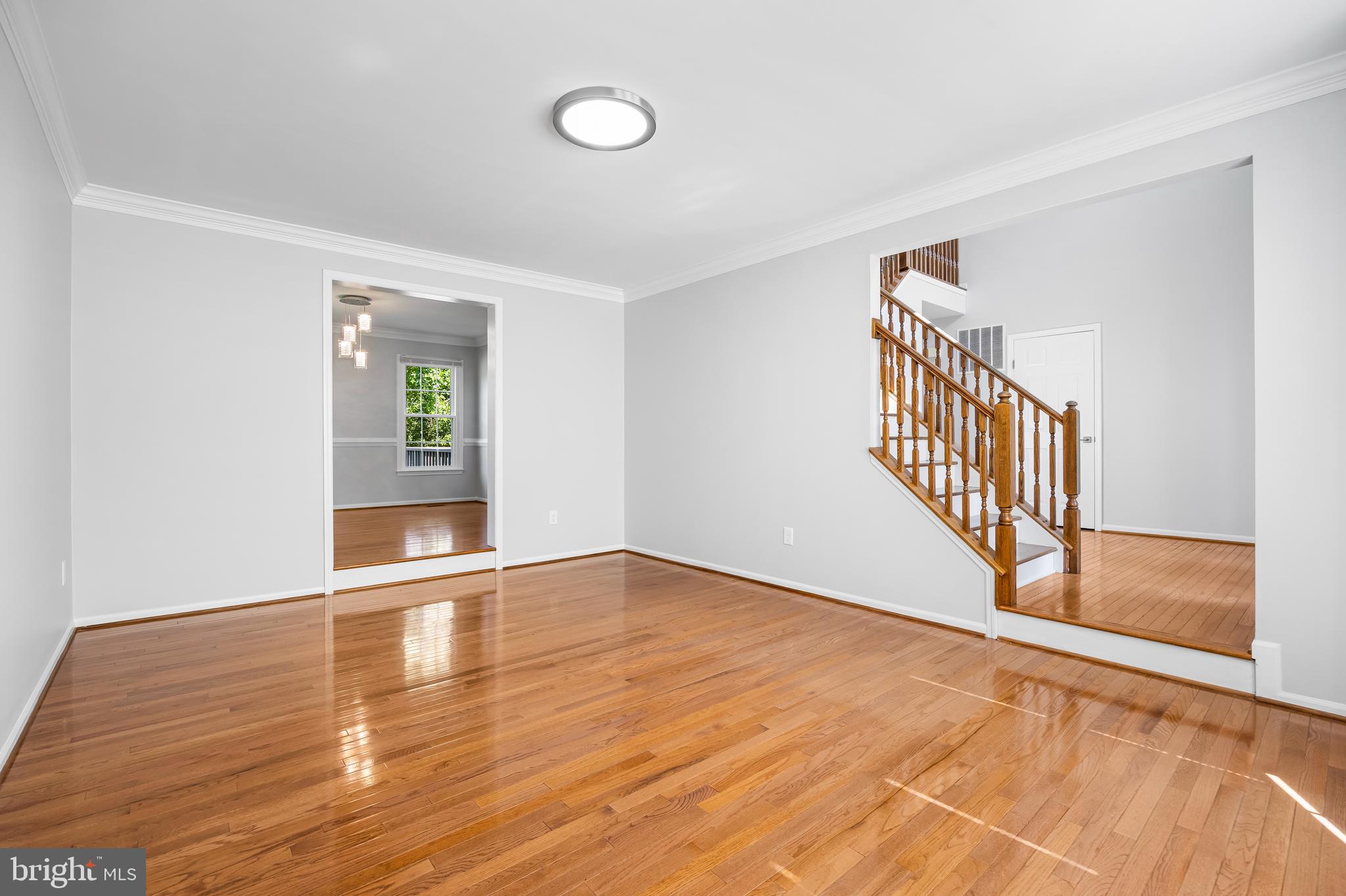 HUNTERS RUN - Residential