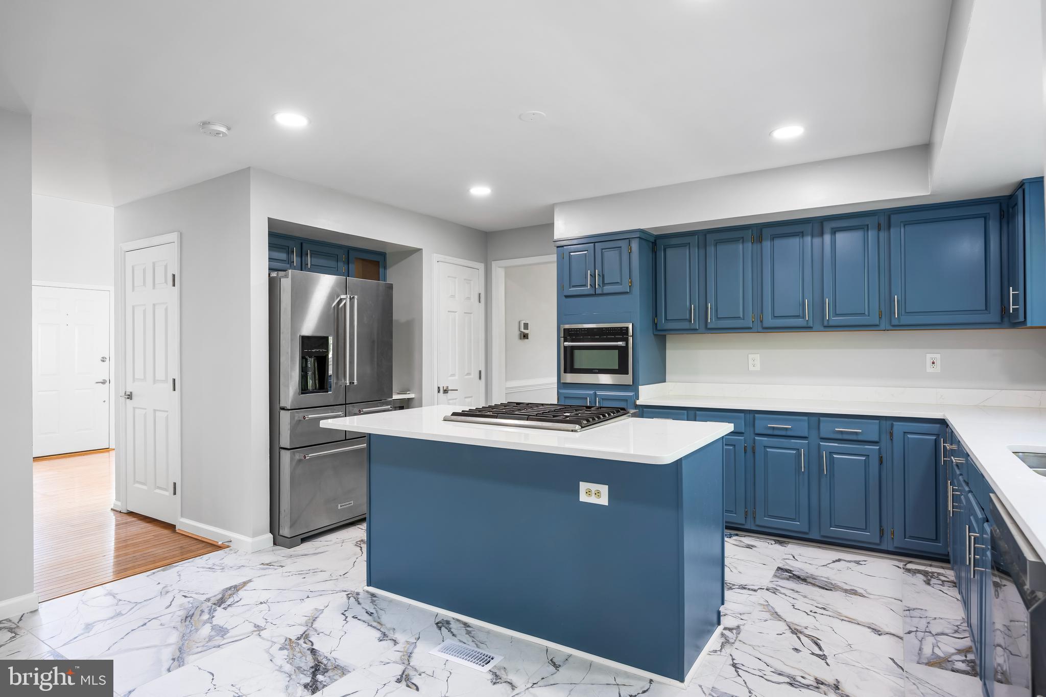 HUNTERS RUN - Residential