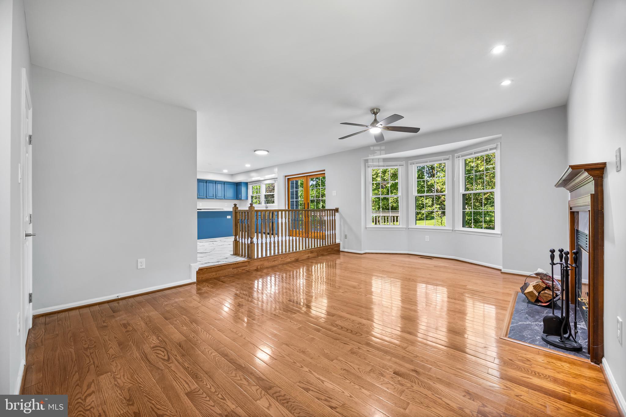 HUNTERS RUN - Residential