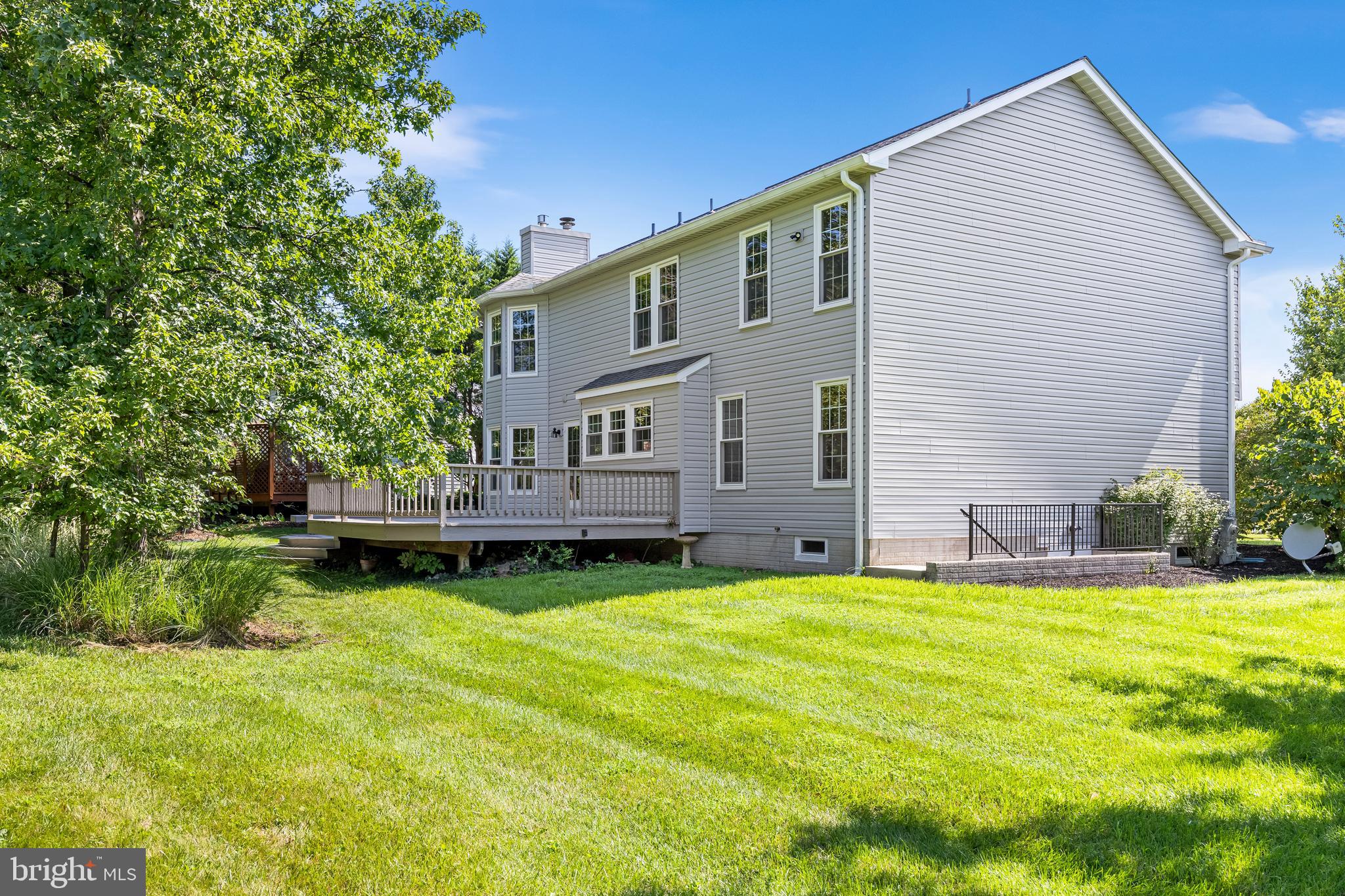 HUNTERS RUN - Residential