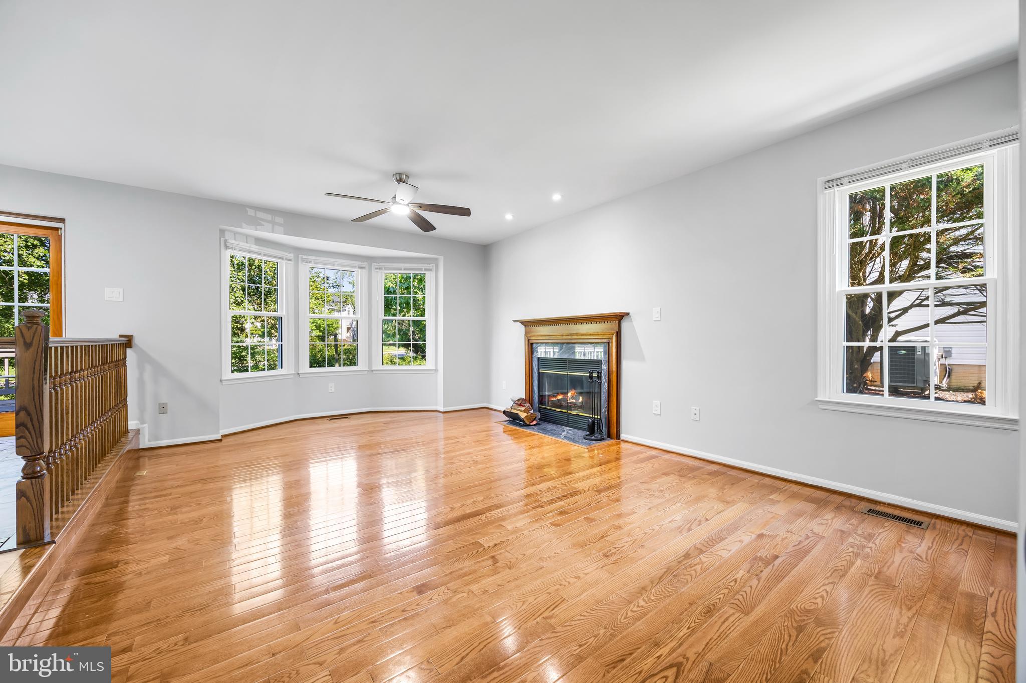 HUNTERS RUN - Residential