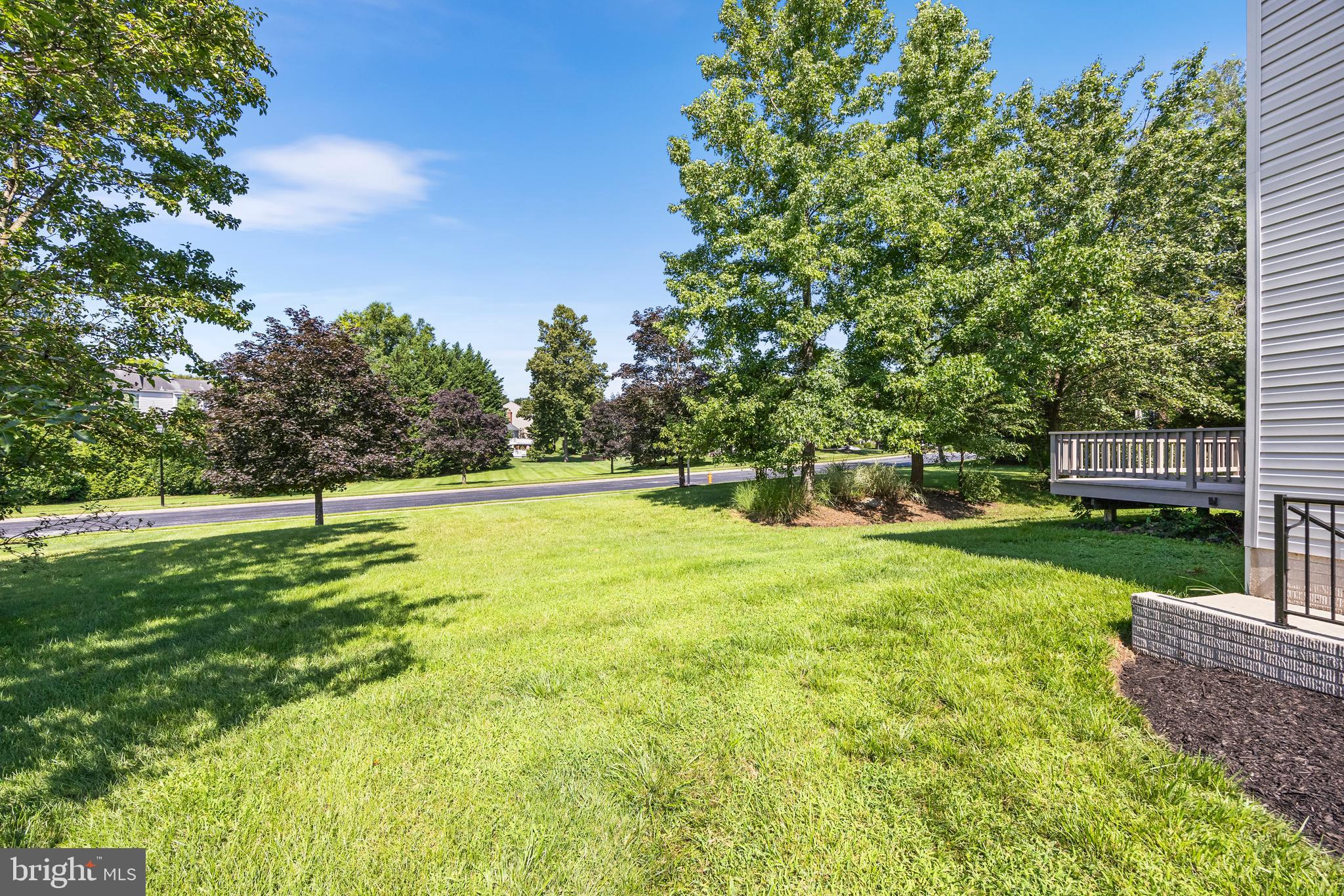 HUNTERS RUN - Residential